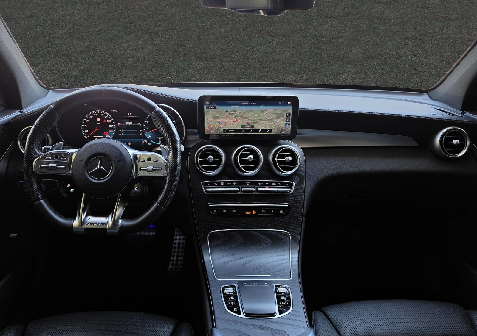 MERCEDES-BENZ GLC 43 AMG 4 Matic / Top Ausstattung-image-8