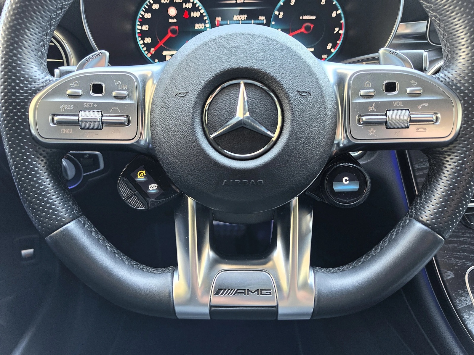 MERCEDES-BENZ GLC 43 AMG 4 Matic / Top Ausstattung-image-6