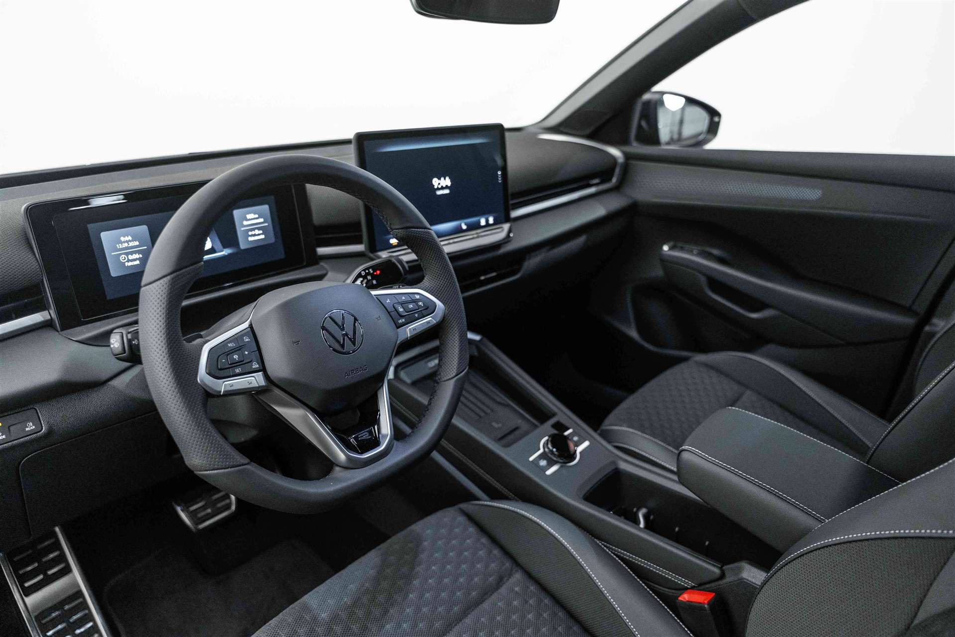 VW VW T-Roc 1.5 eTSi mHEV R-Line DSG-Automat-image-7