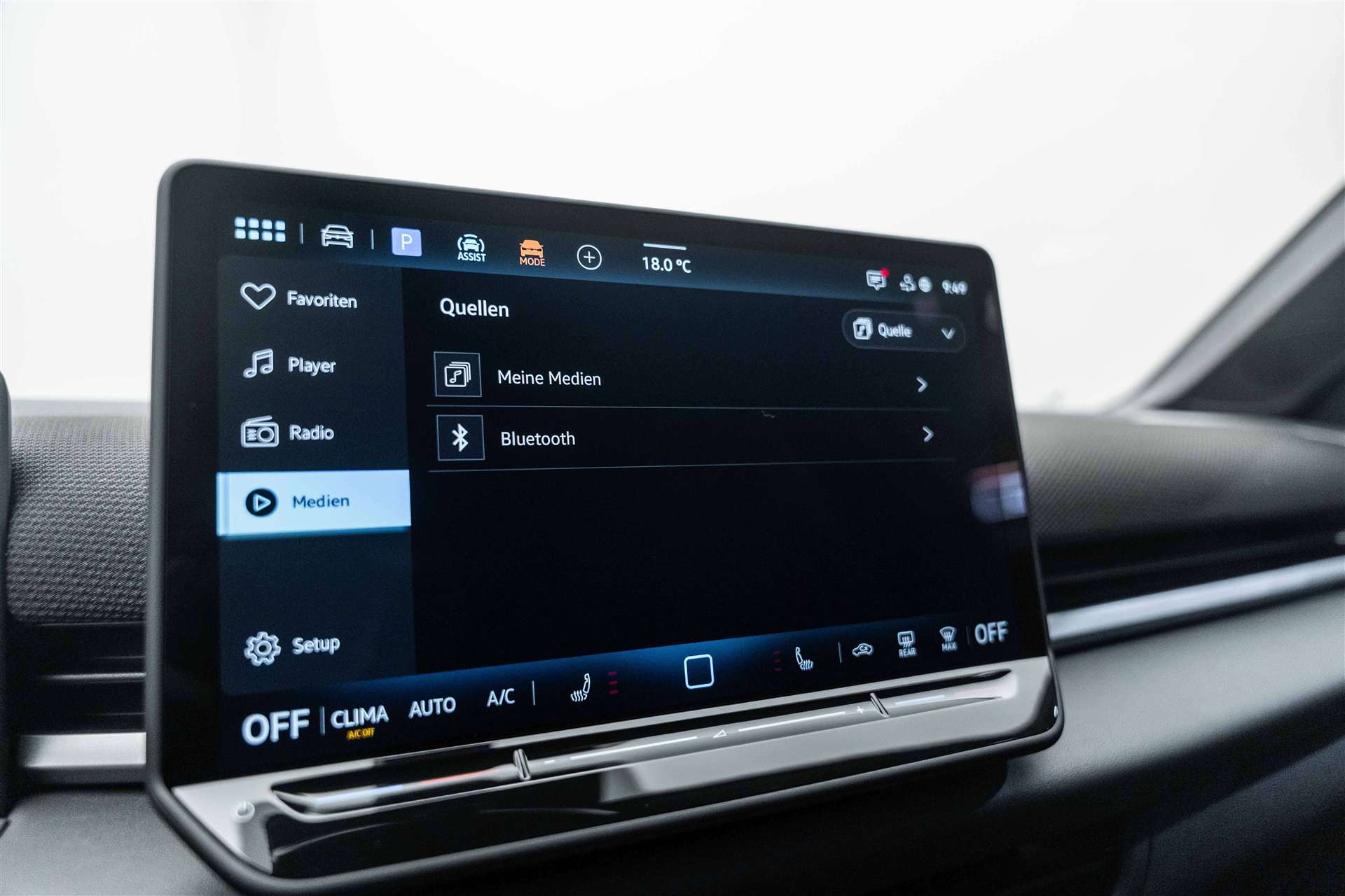 VW VW T-Roc 1.5 eTSi mHEV R-Line DSG-Automat-image-19