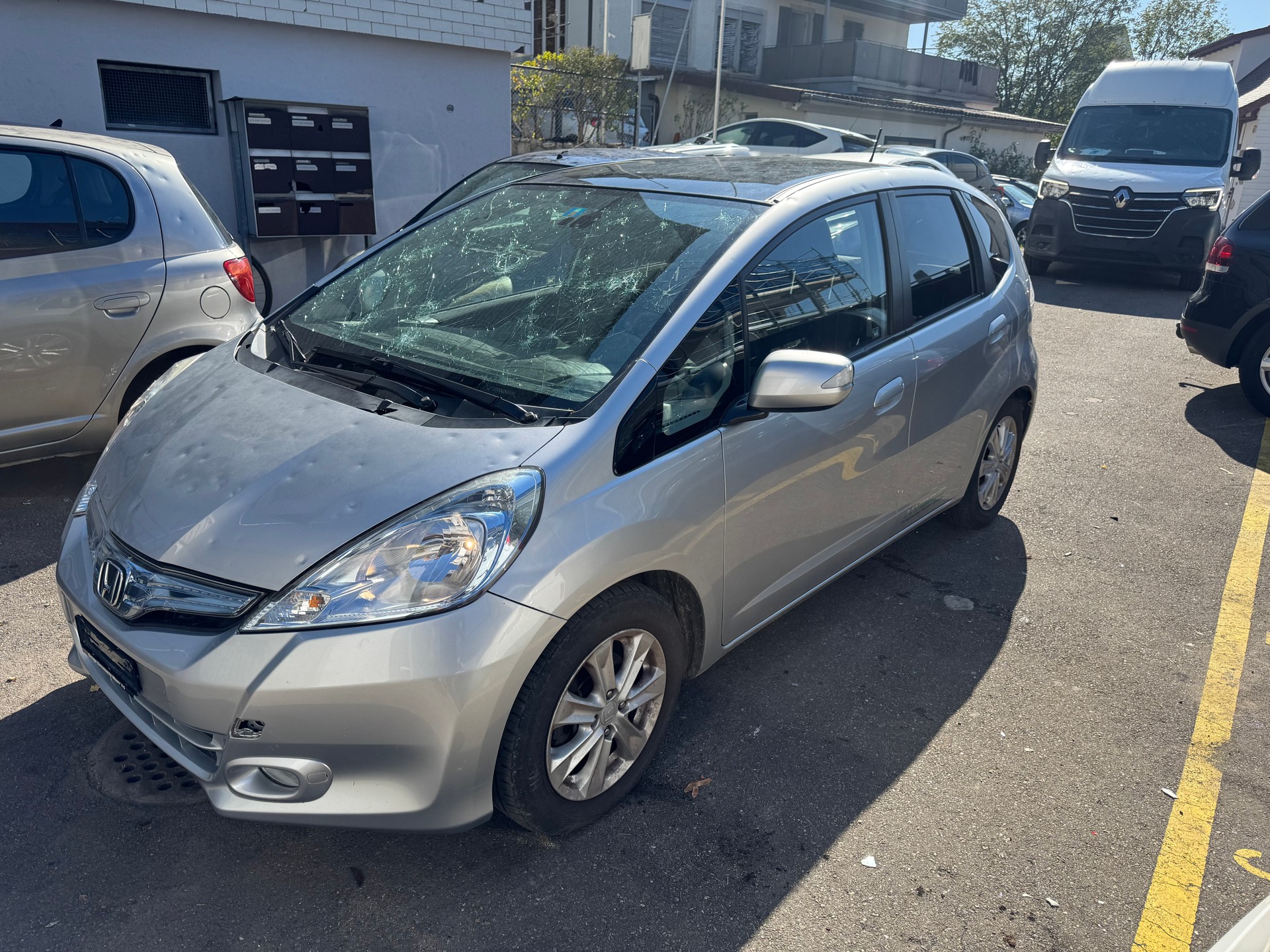 HONDA Jazz 1.3i Hybrid Exclusive CVT-image-1