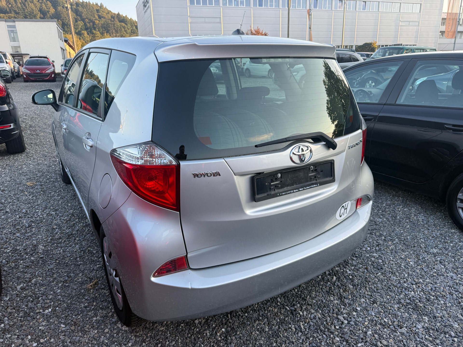 TOYOTA Verso-S 1.33 Linea Terra Multidrive S-image-3