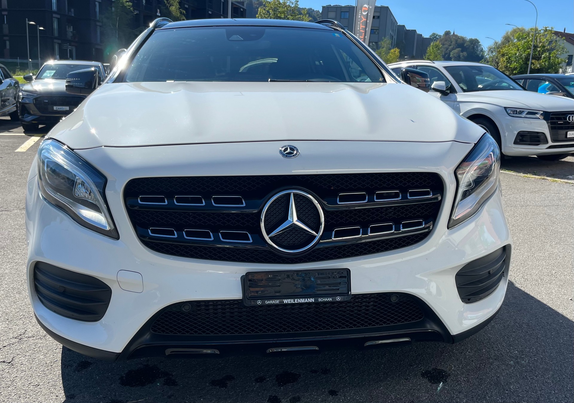 MERCEDES-BENZ GLA 250 AMG Line 4Matic 7G-DCT*CH-Fahrzeug*-image-1
