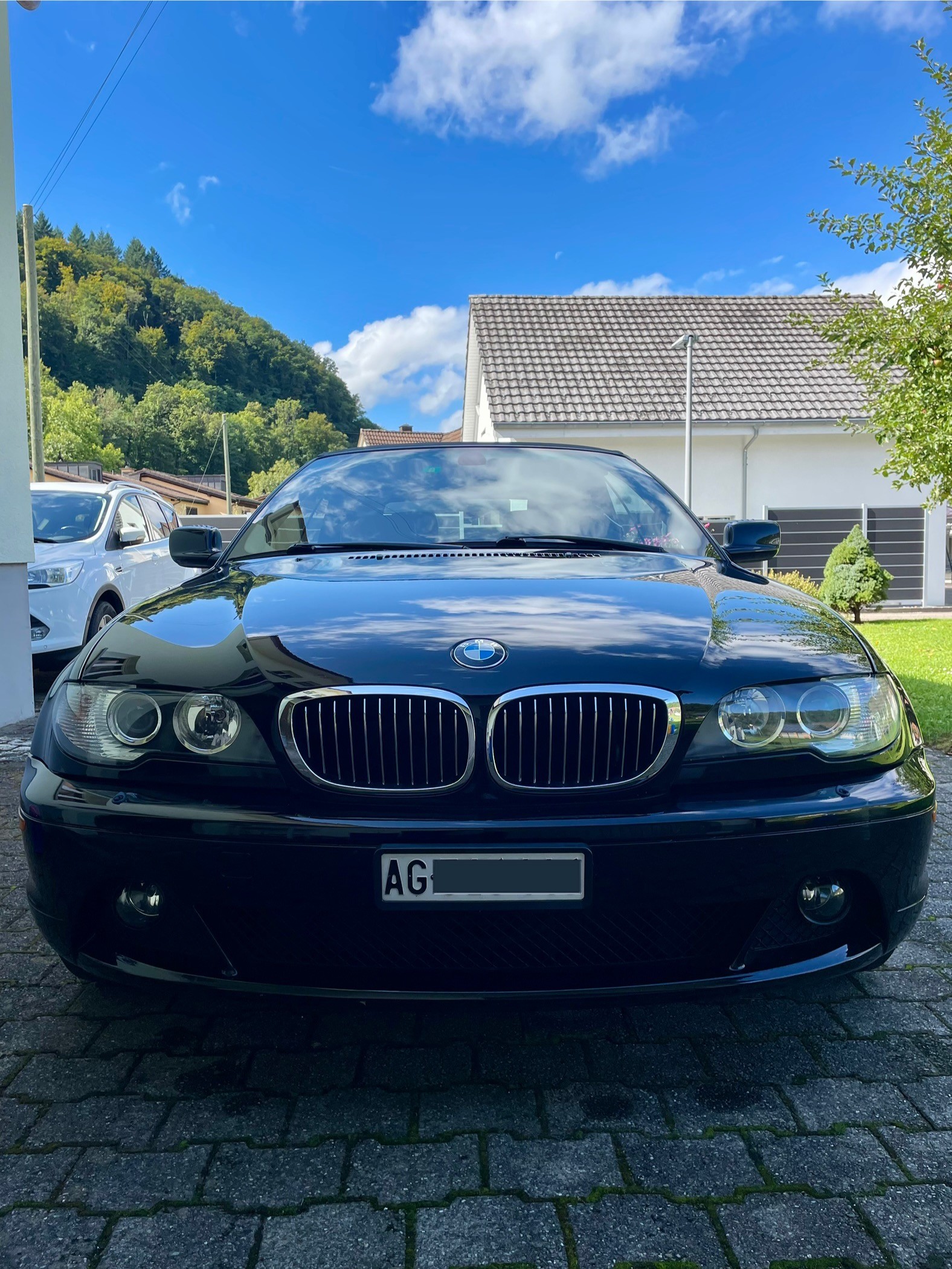 BMW 330Ci-image-3