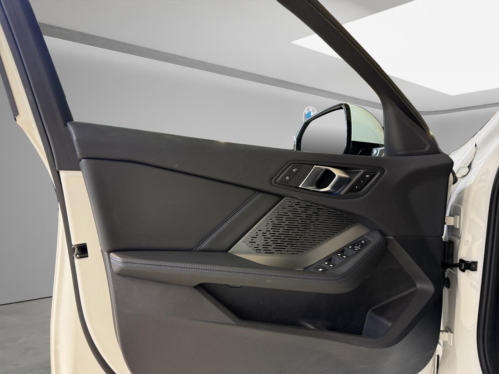 BMW 123 xDrive M-SpoetPaket-image-8