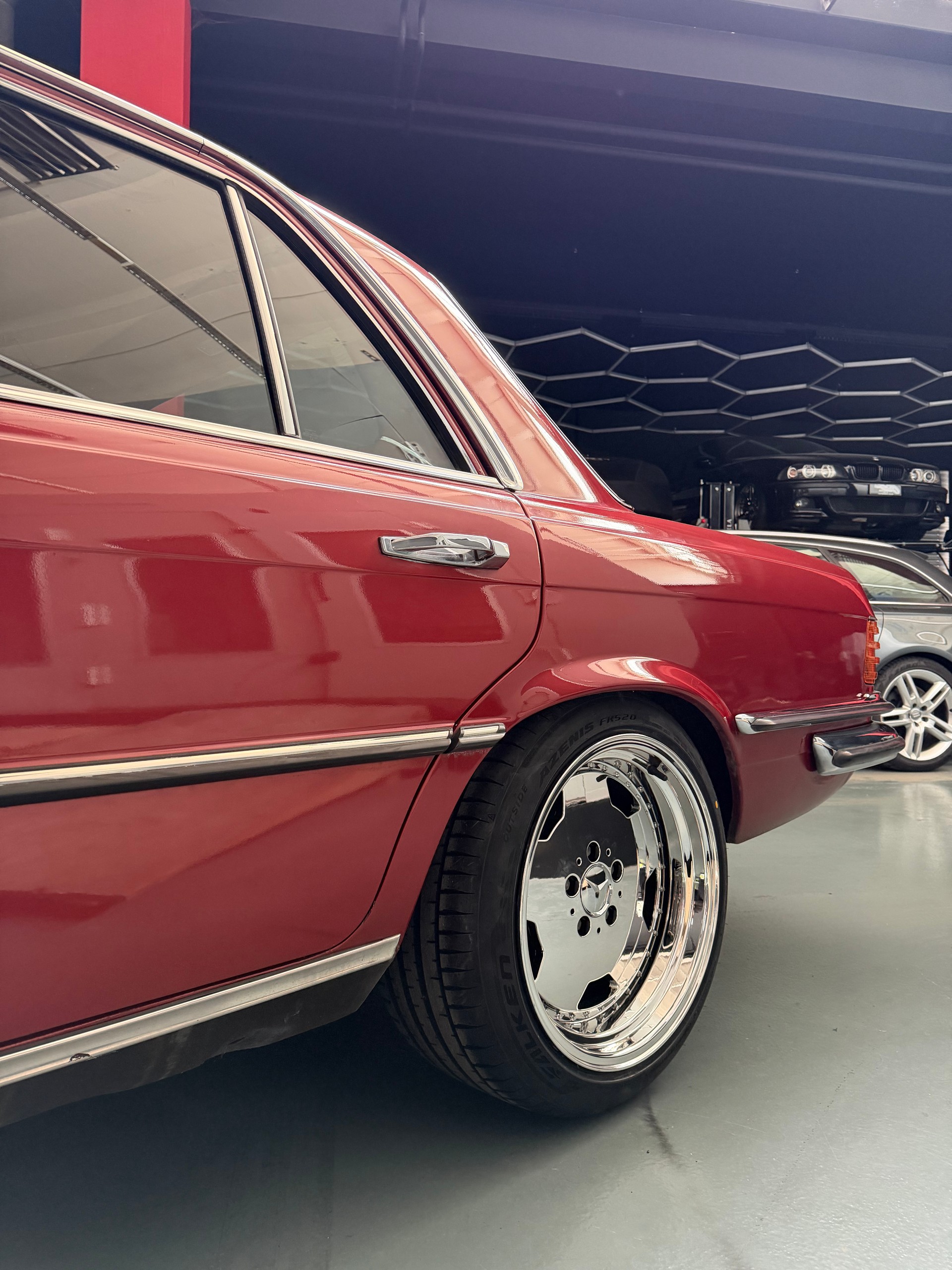 MERCEDES-BENZ SEL-image-4