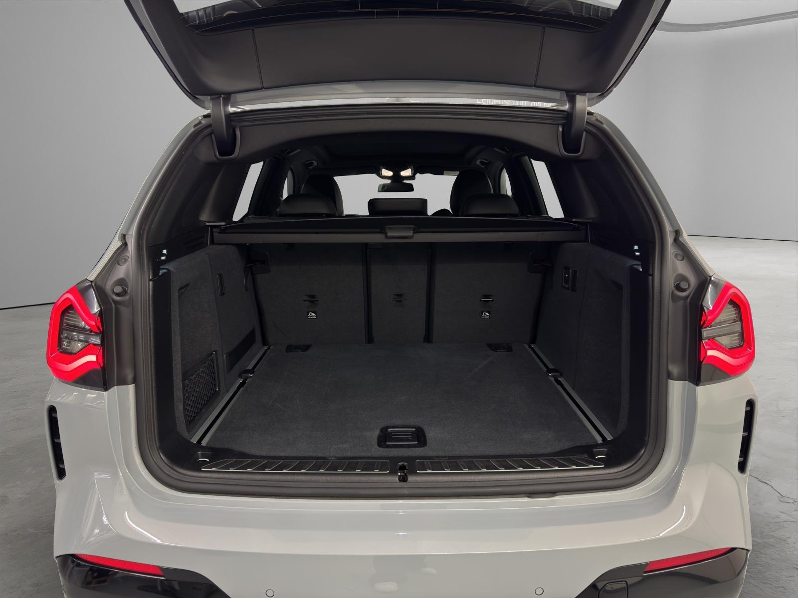BMW X3 M40i-image-9
