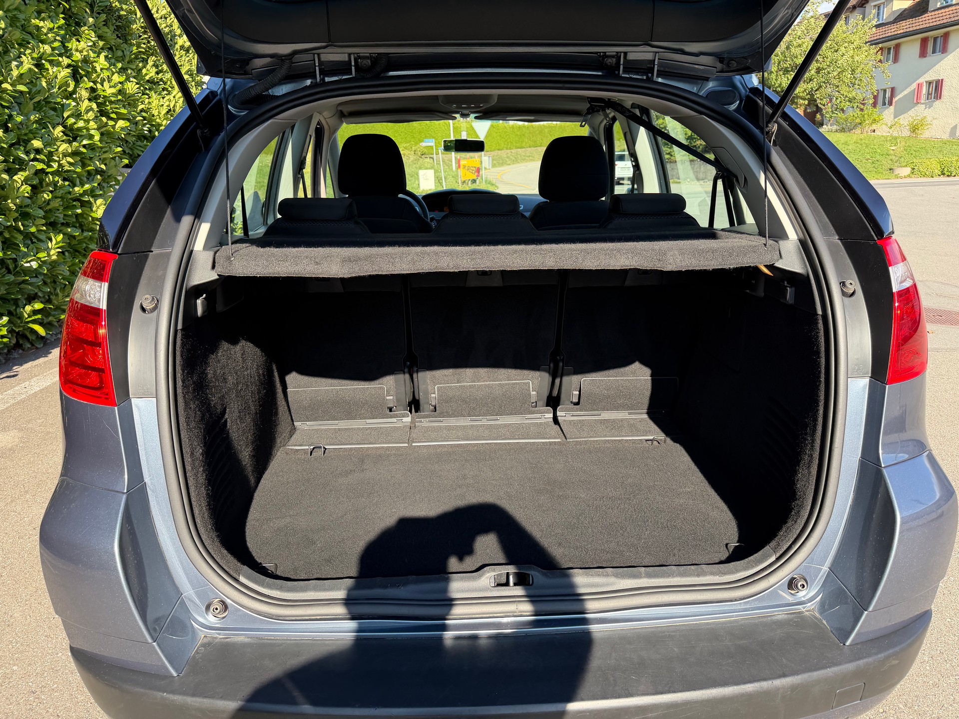 CITROEN C4 Picasso 1.6 HDI 16V Dynamique-image-4