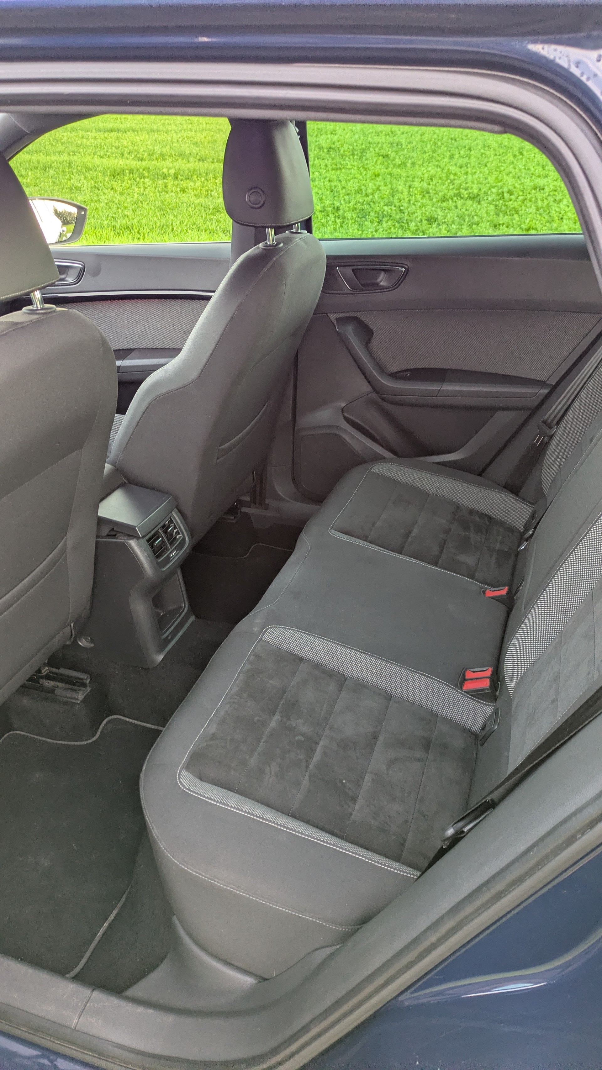 SEAT 1.4 TSI Xcellence 4Drive DSG-image-8