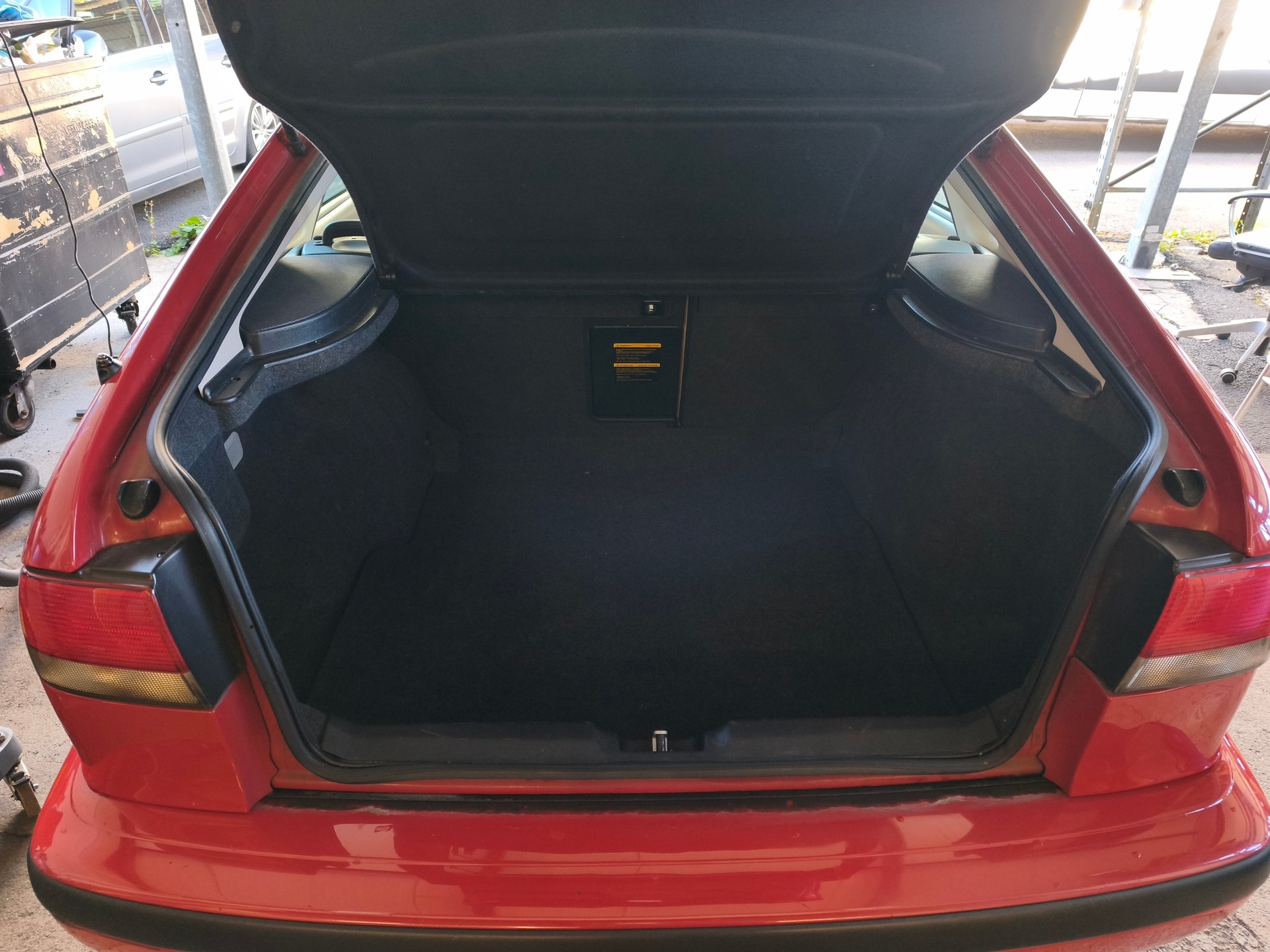 SAAB 9-3 2.0i-16 LPT S-image-15