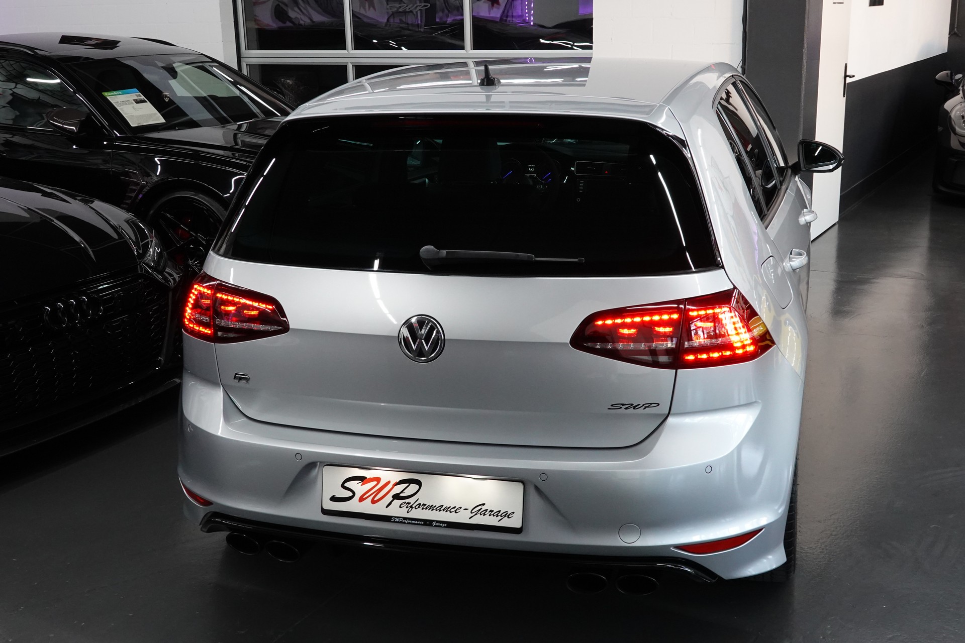 VW GOLF 2.0 TSI R 4MOTION DSG 301 PS CH-FZ-image-20