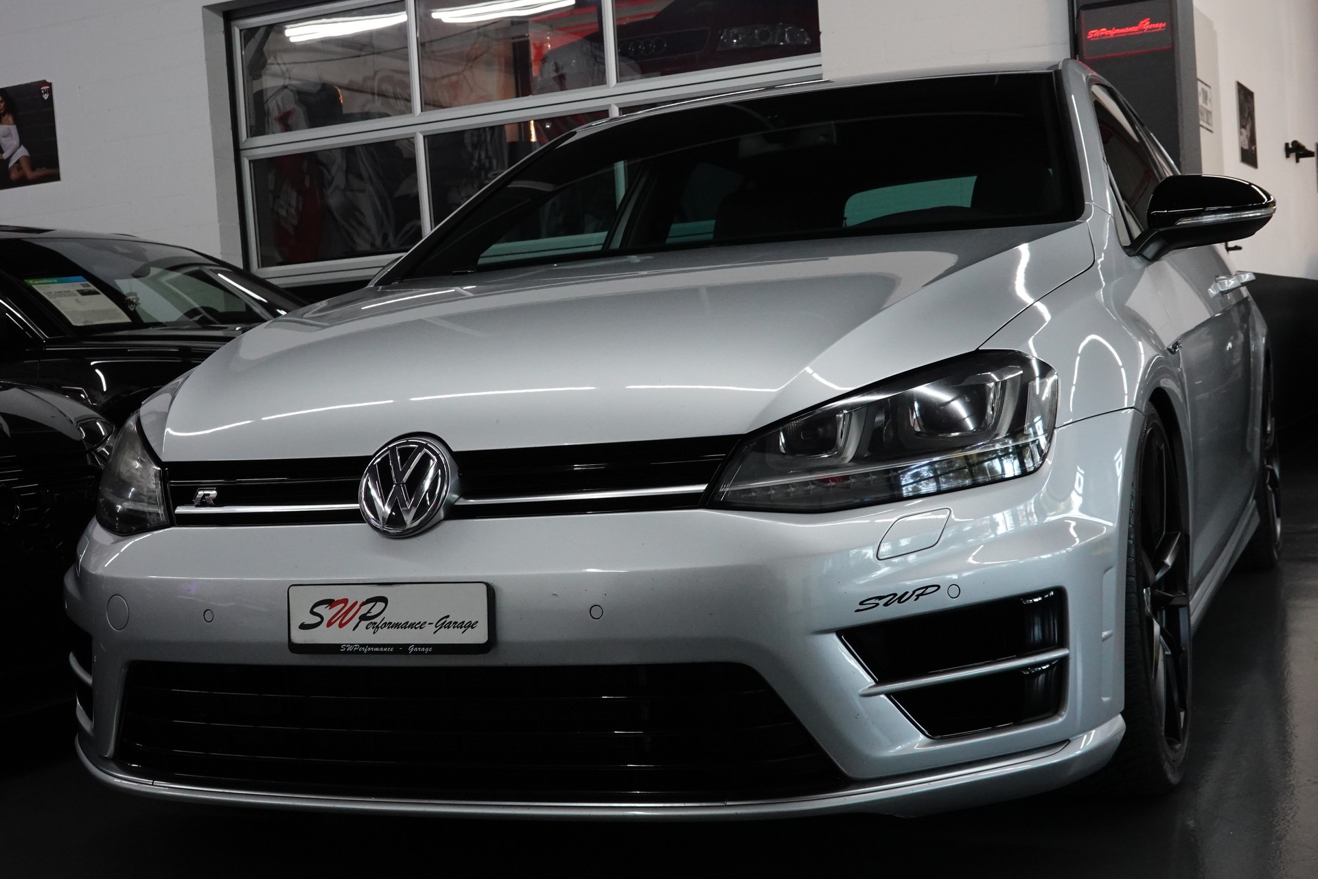 VW GOLF 2.0 TSI R 4MOTION DSG 301 PS CH-FZ-image-3