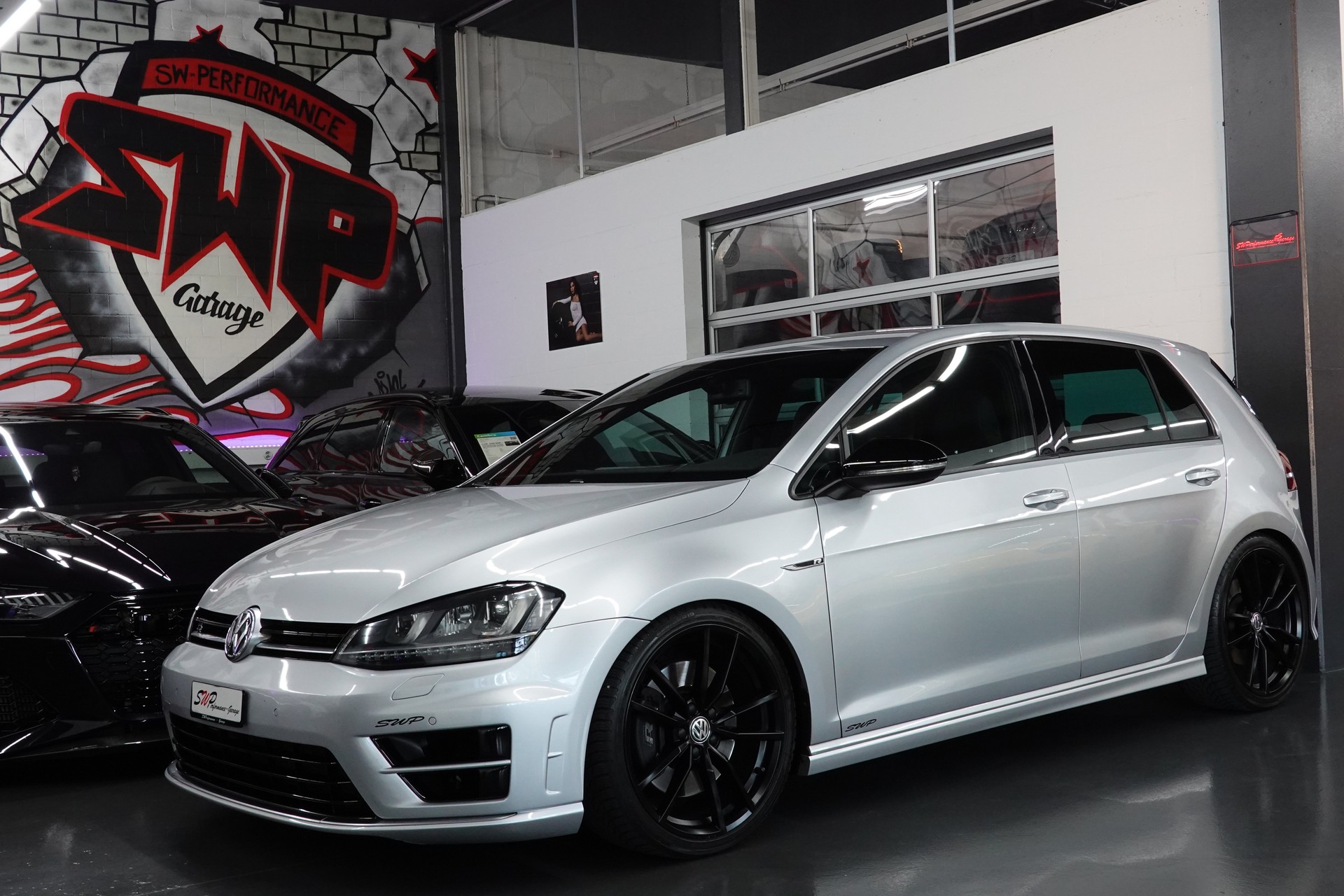 VW GOLF 2.0 TSI R 4MOTION DSG 301 PS CH-FZ-image-0
