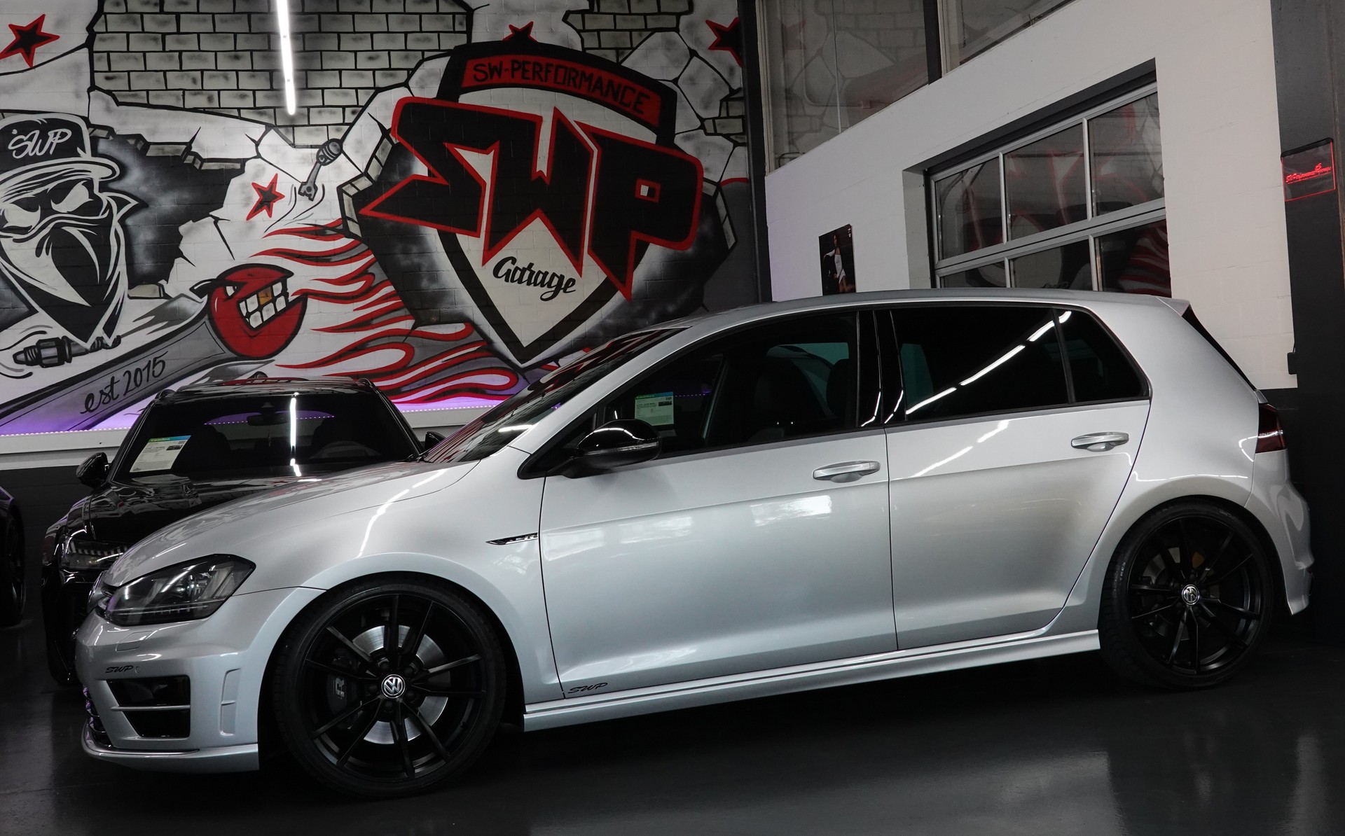 VW GOLF 2.0 TSI R 4MOTION DSG 301 PS CH-FZ-image-1