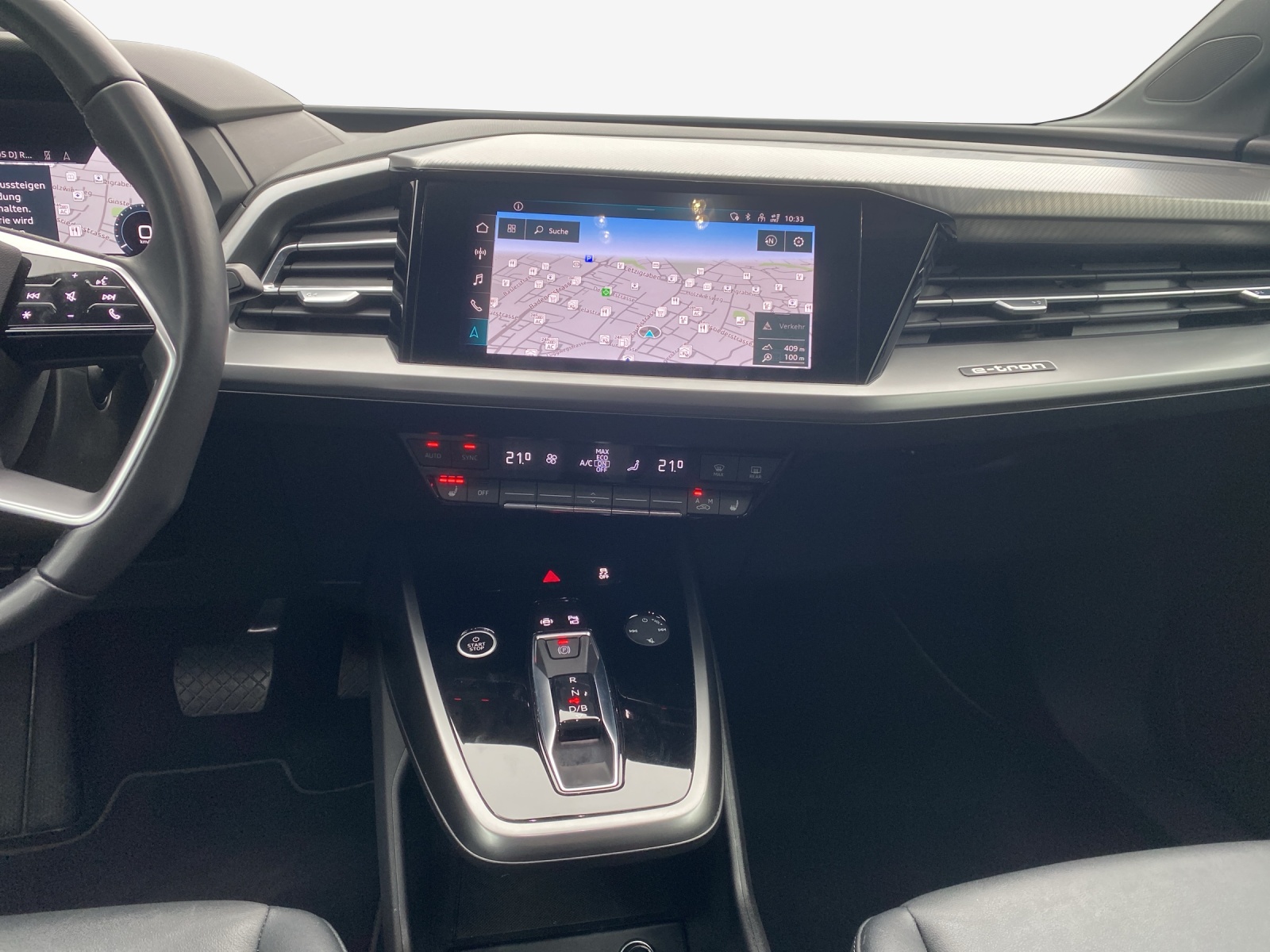 AUDI Q4 e-tron 35-image-10