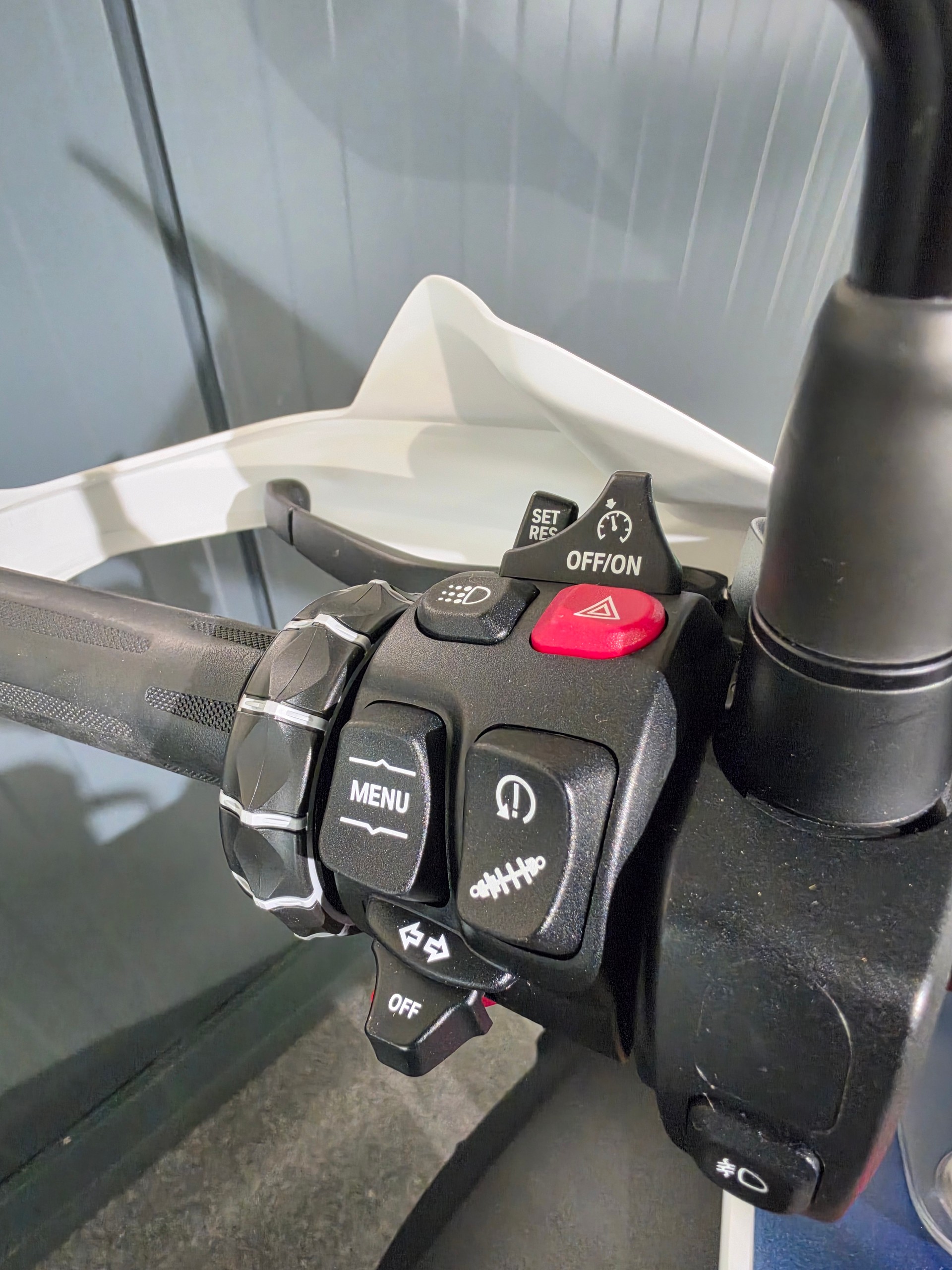 BMW R 1250 GS Adventure-showroom-element-3