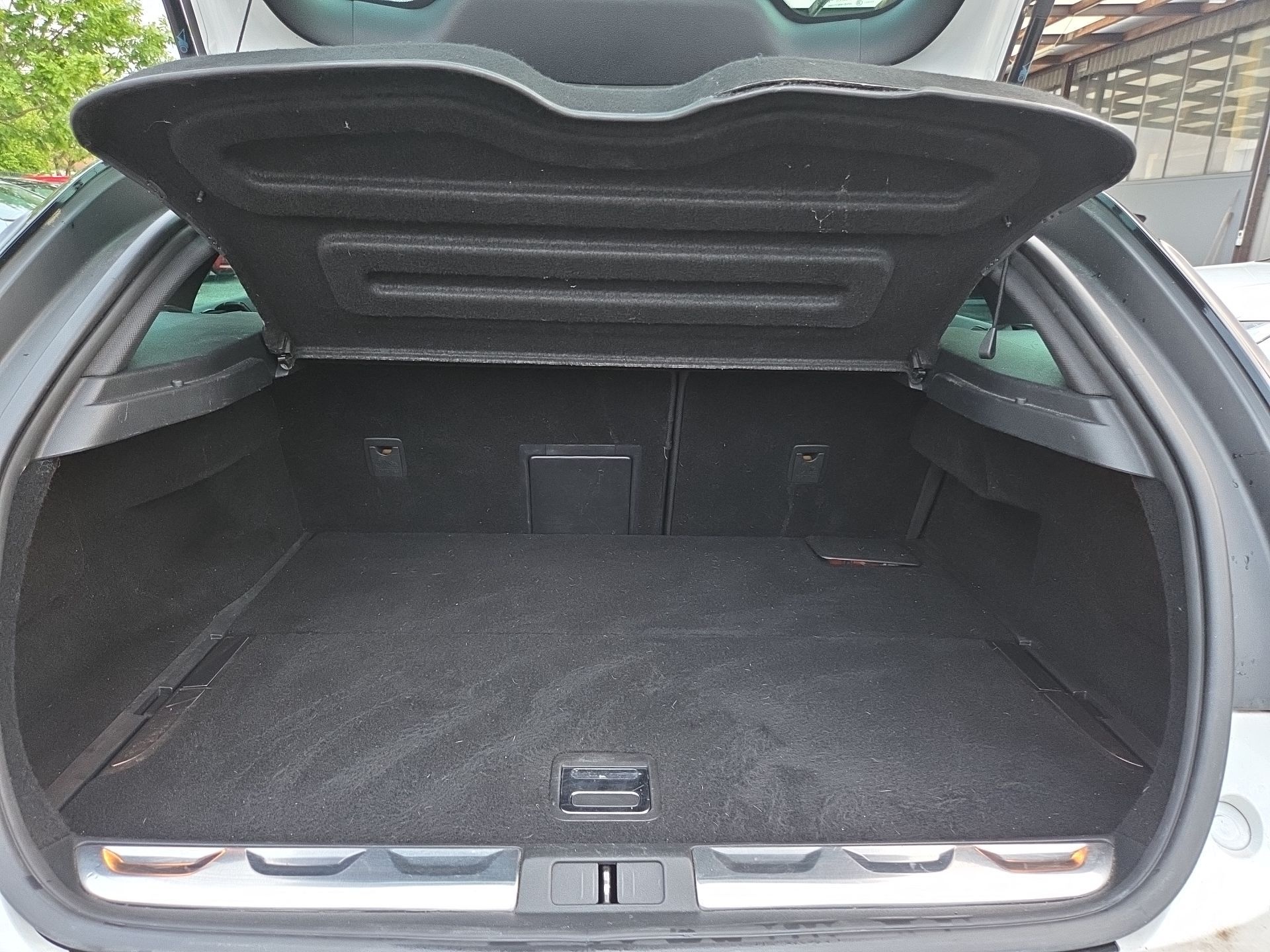 DS AUTOMOBILES DS5 HYbrid4 200 Chic EGS6-image-9