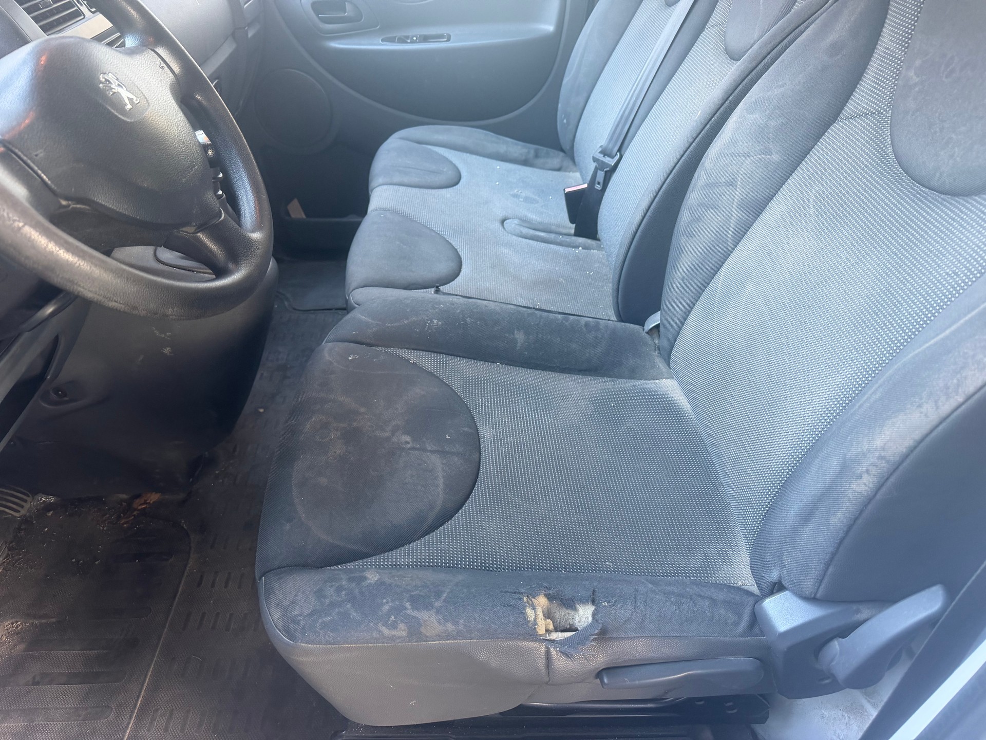 PEUGEOT Expert 2.0 HDi 227 L1H1-image-8