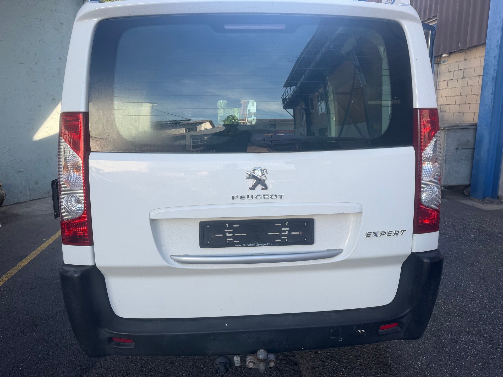 PEUGEOT Expert 2.0 HDi 227 L1H1-image-6