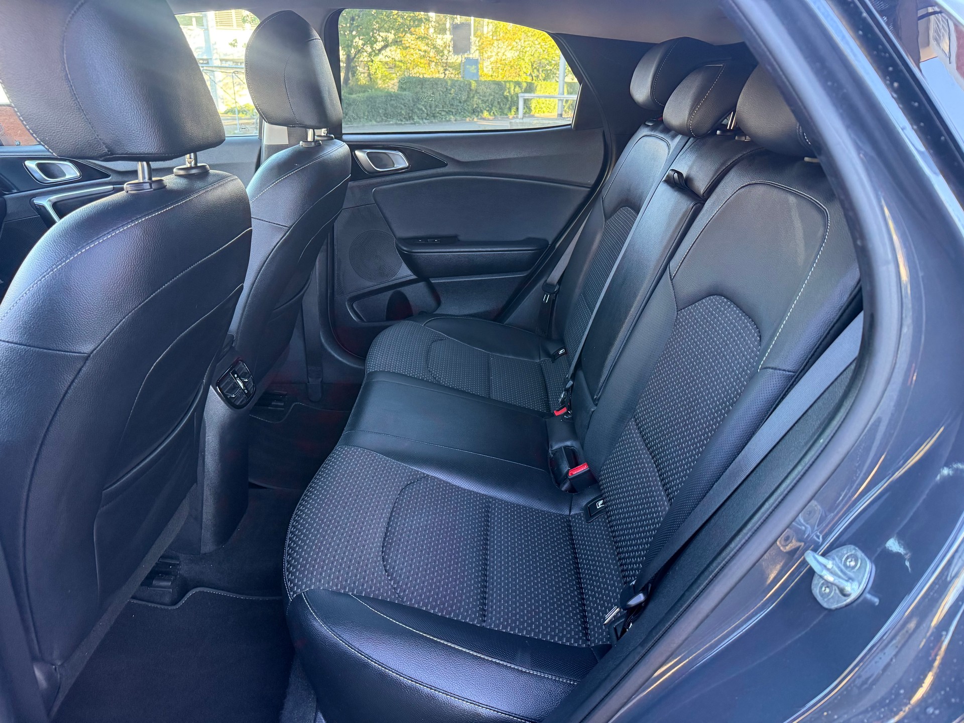 KIA XCeed 1.4 T-GDi Style DCT-image-11