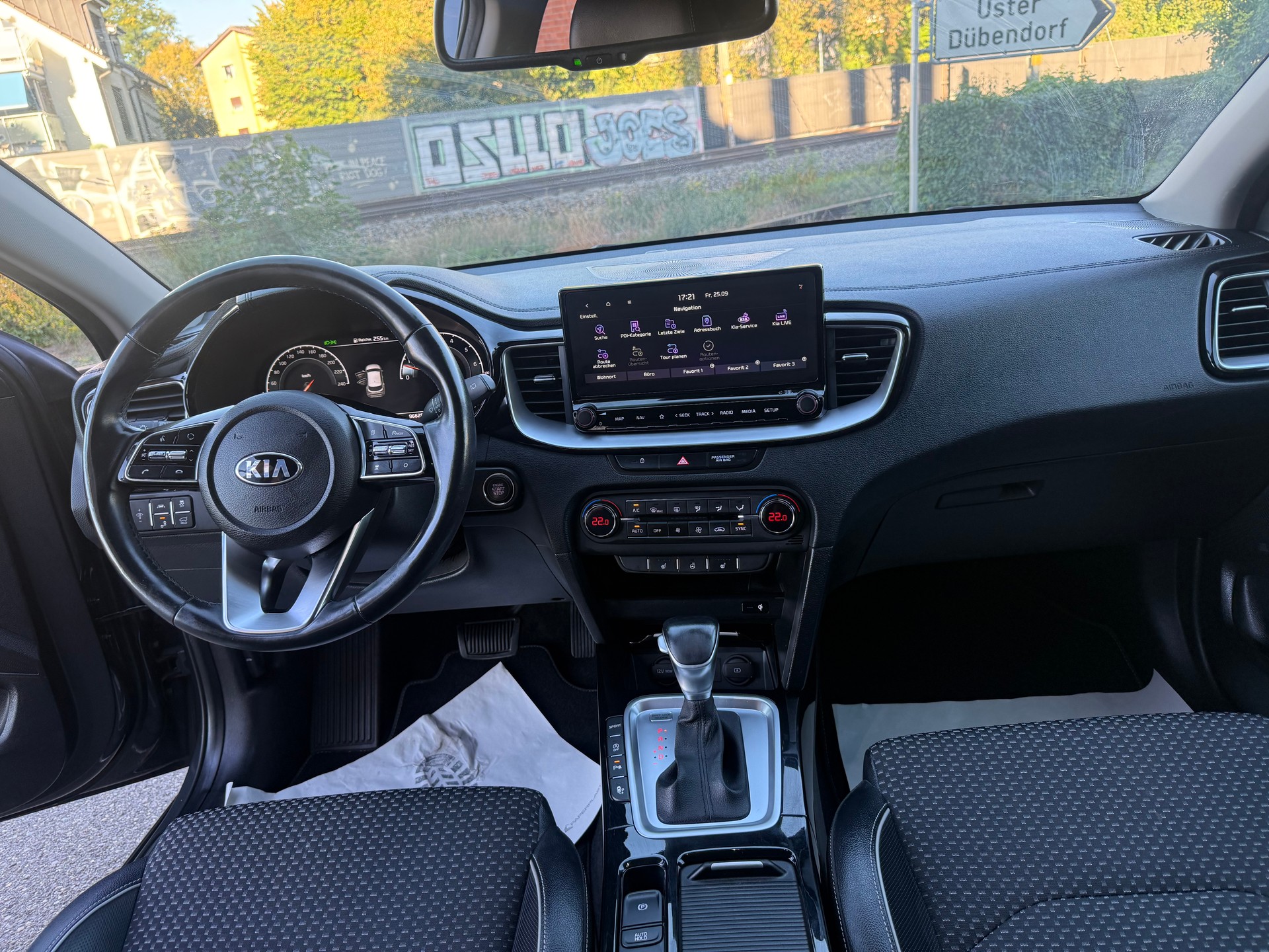 KIA XCeed 1.4 T-GDi Style DCT-image-8