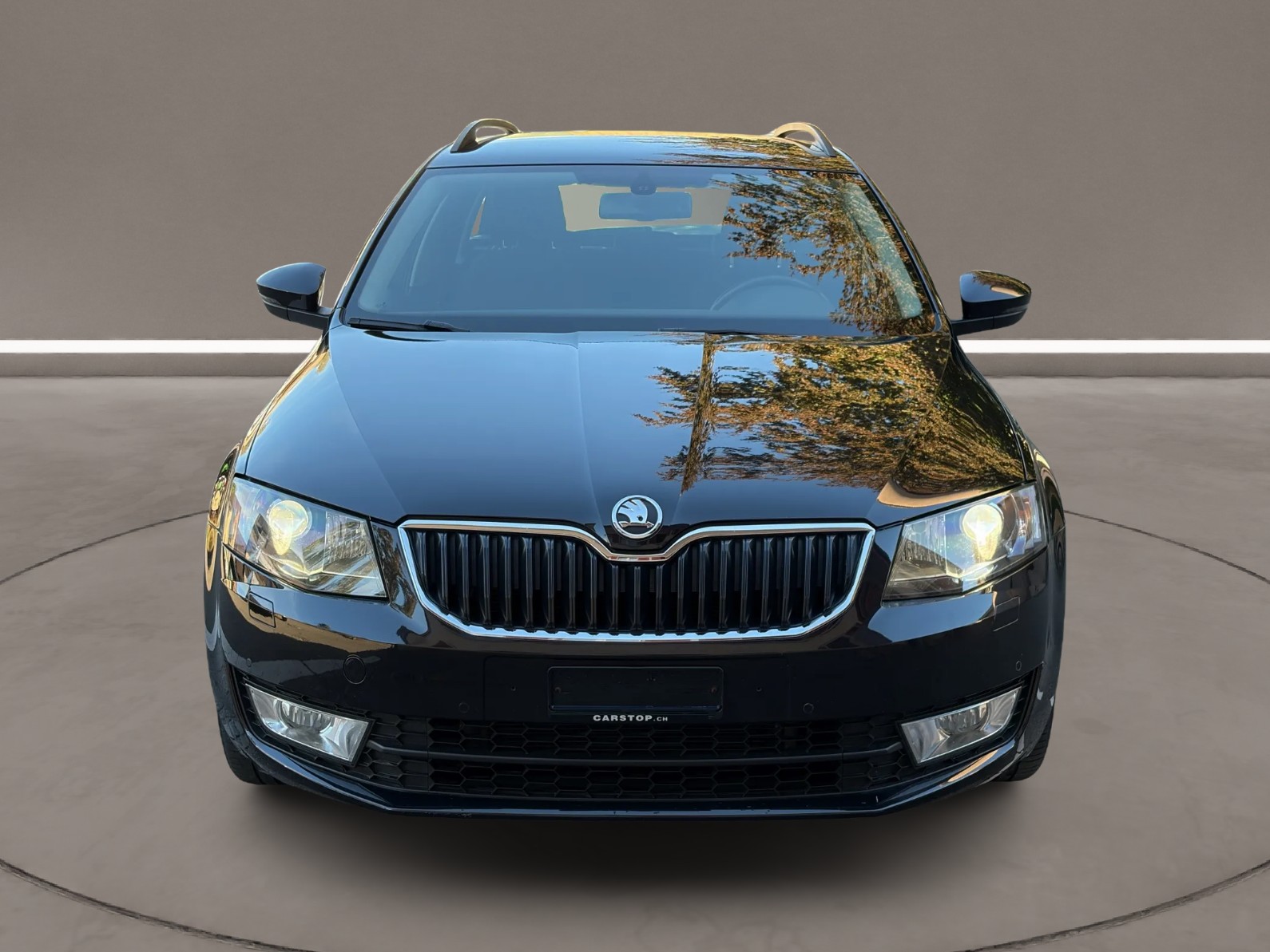 SKODA Octavia Combi 1.6 TDI Active DSG Frisch Ab MFK&Service-image-1