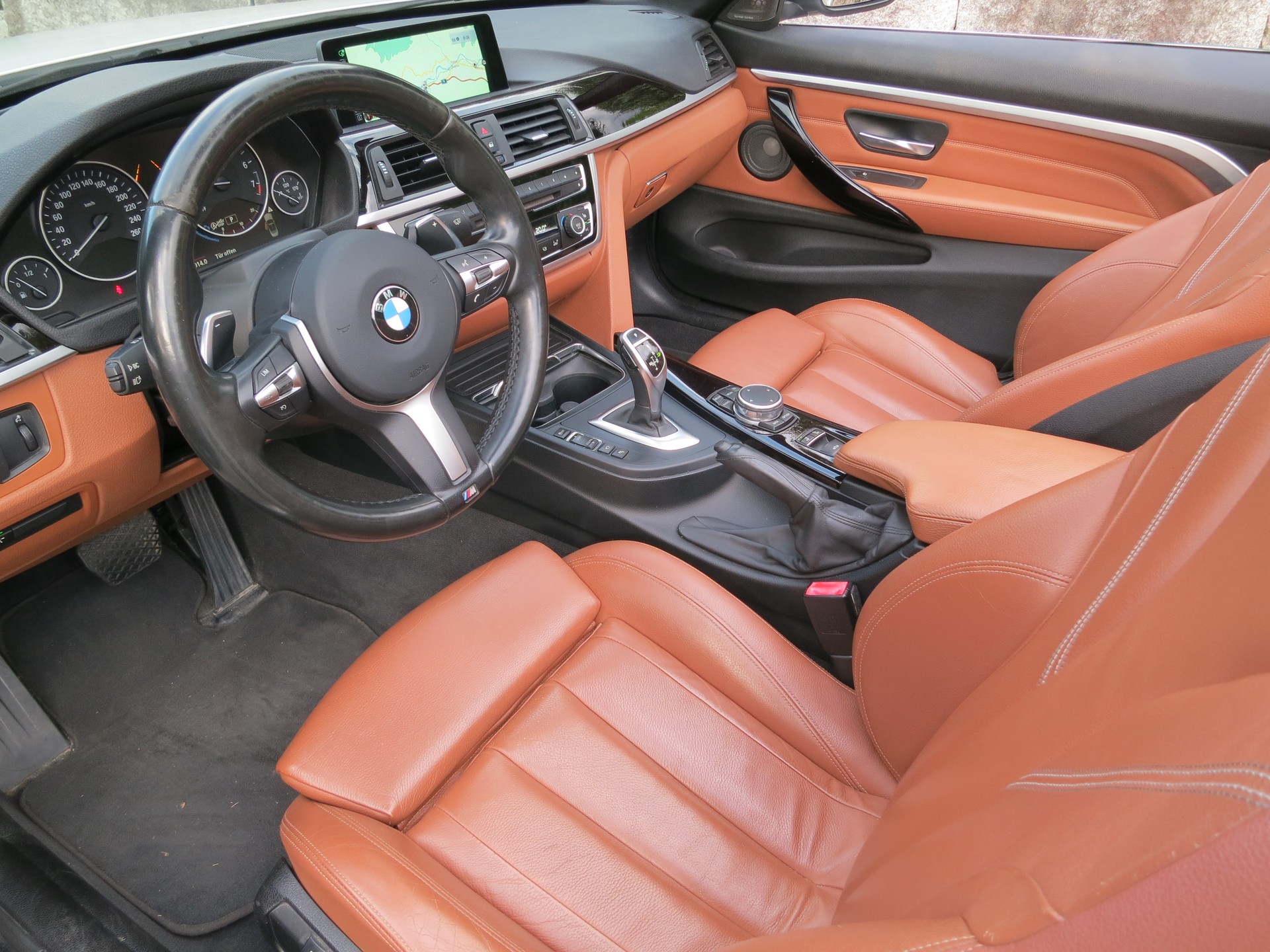 BMW 430i Cabrio xDrive Luxury-image-12