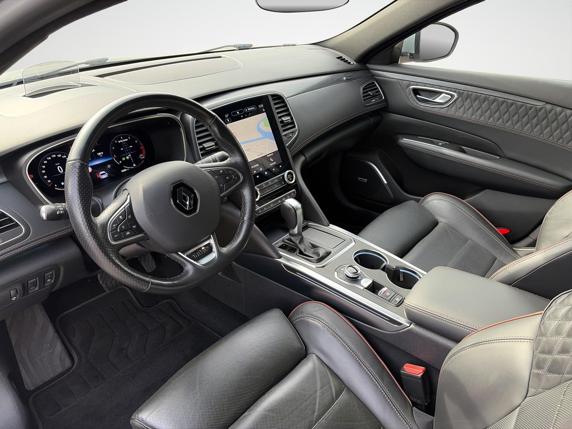 RENAULT Talisman Grandtour 1.8 TCe Initiale EDC-image-7