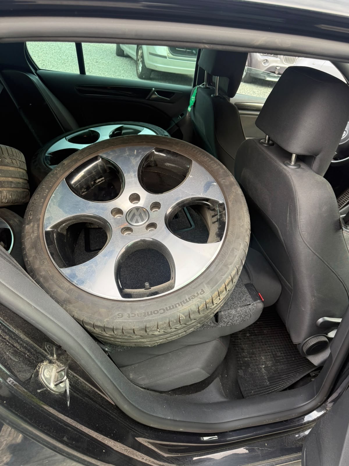 VW 2.0 TSI GTI-image-4