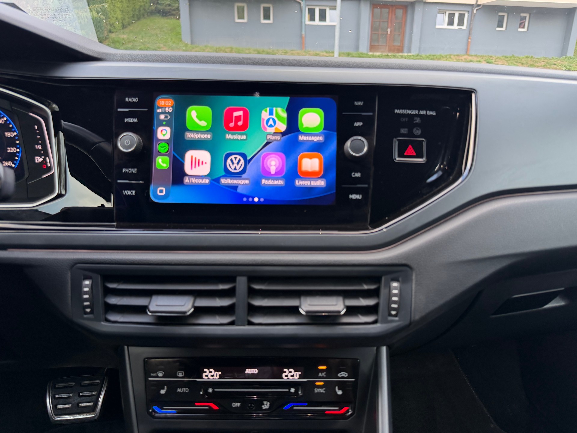 VW Polo 1.0 TSI R-Line DSG-image-11
