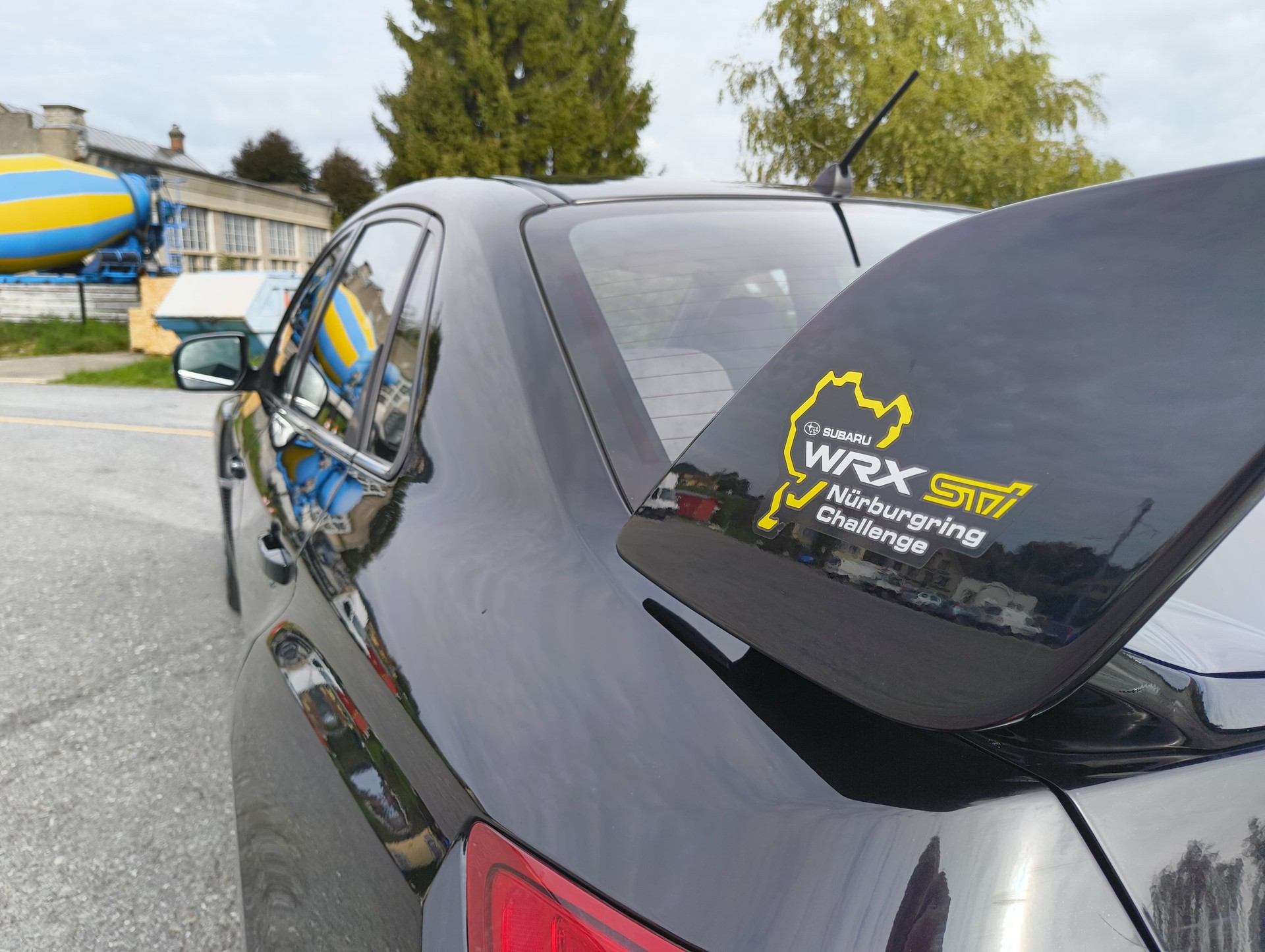 SUBARU 2.5 T Sport-image-3