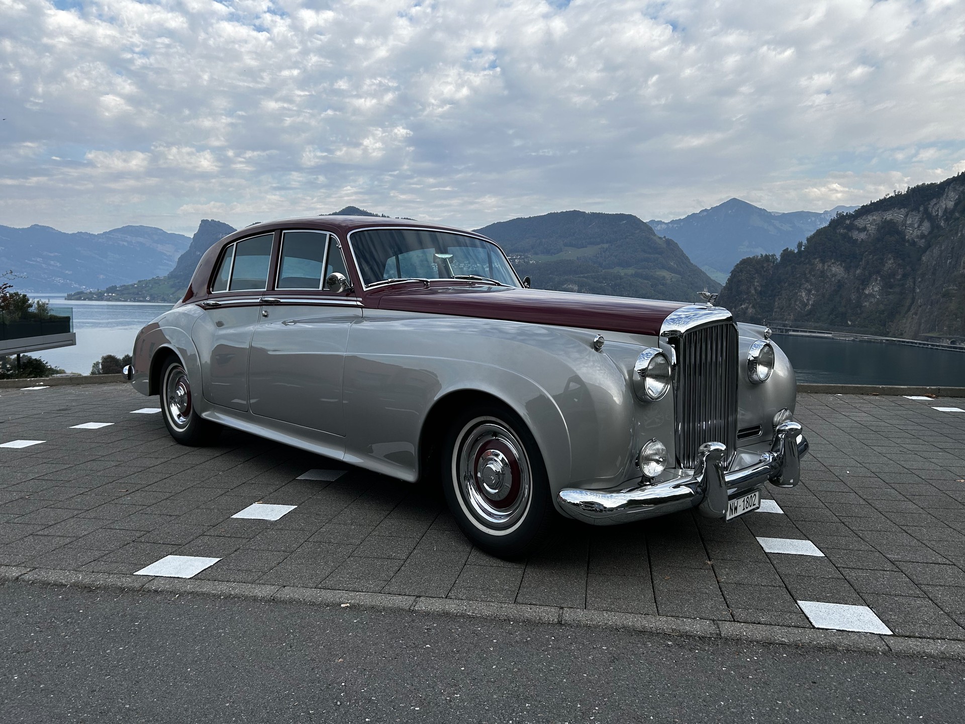 BENTLEY Veteran-image-0