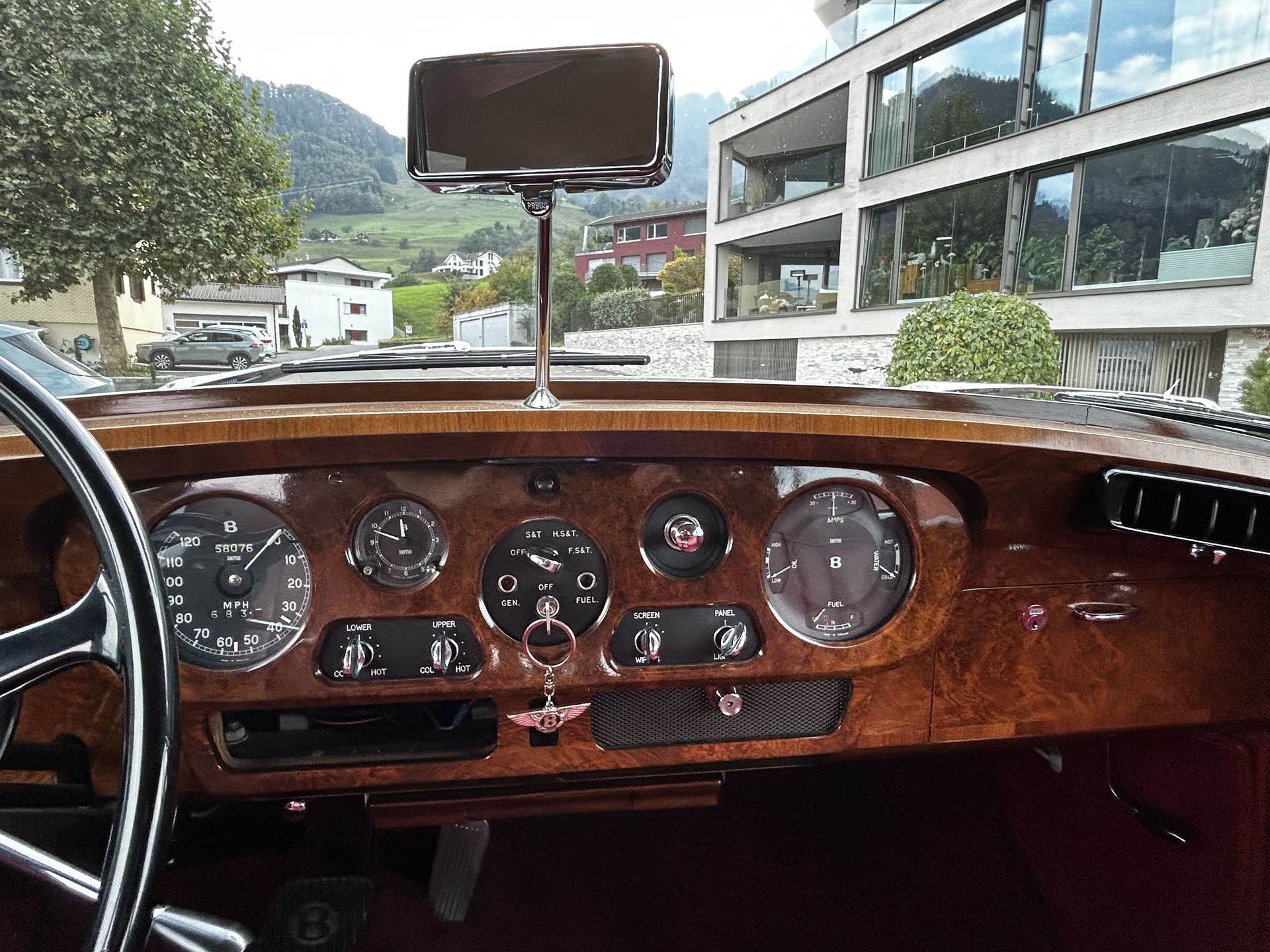 BENTLEY Veteran-image-8