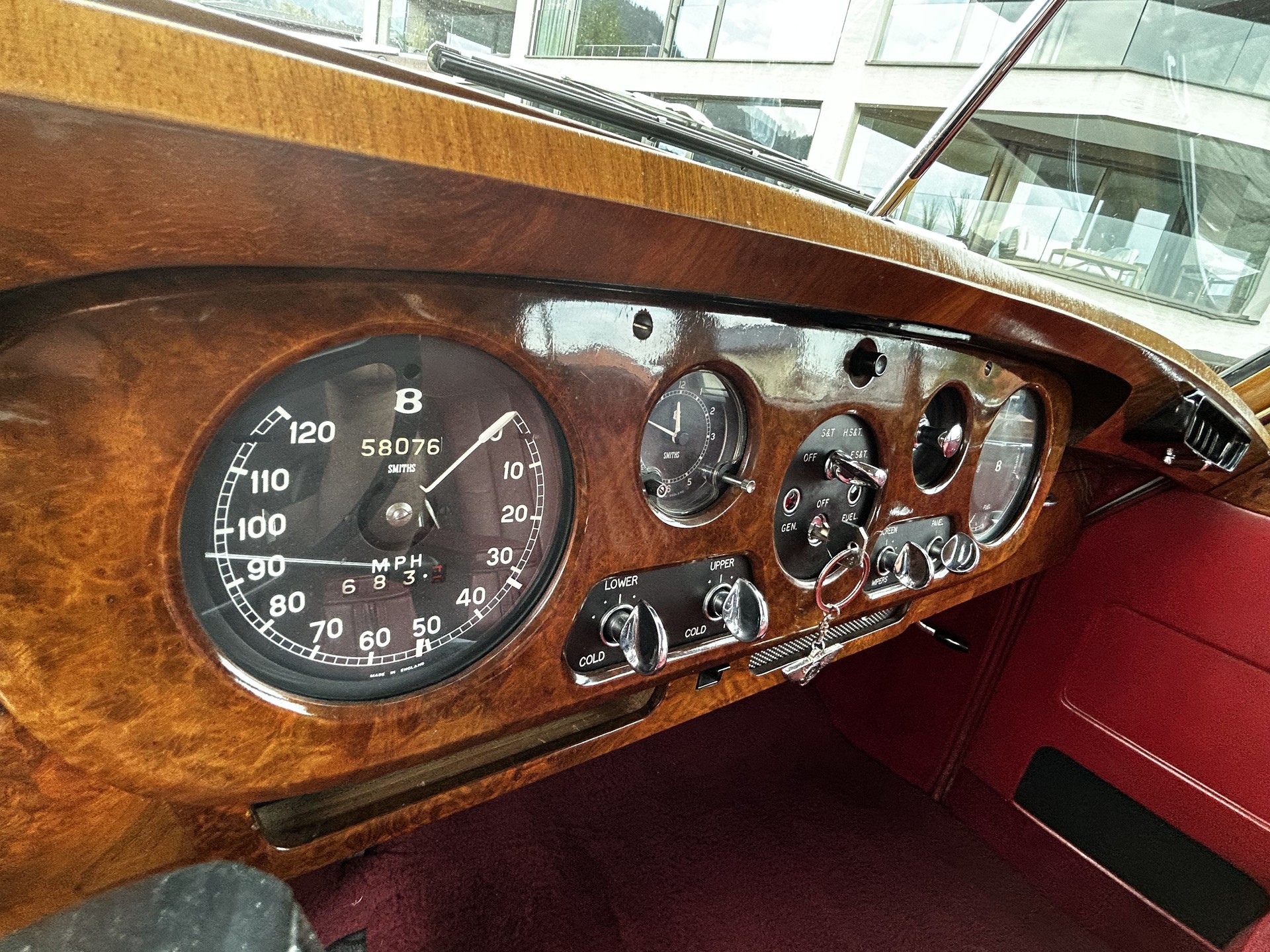 BENTLEY Veteran-image-7