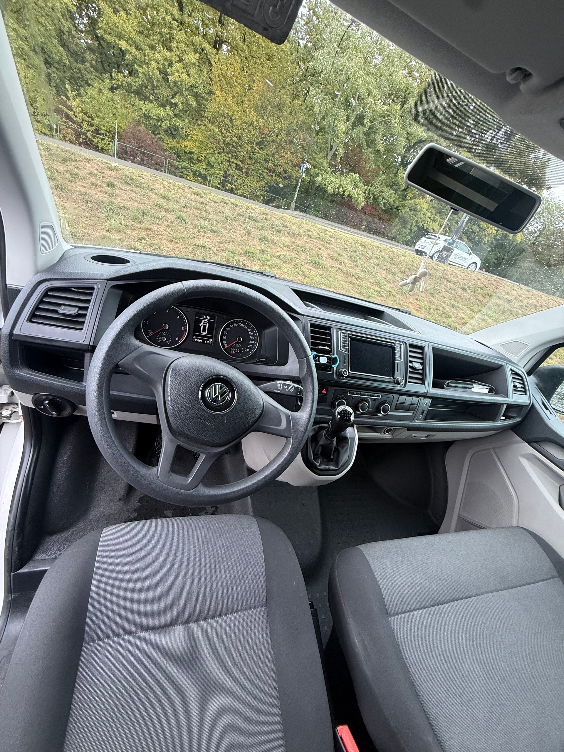 VW T6 2.0 TDI Euro 6-image-9