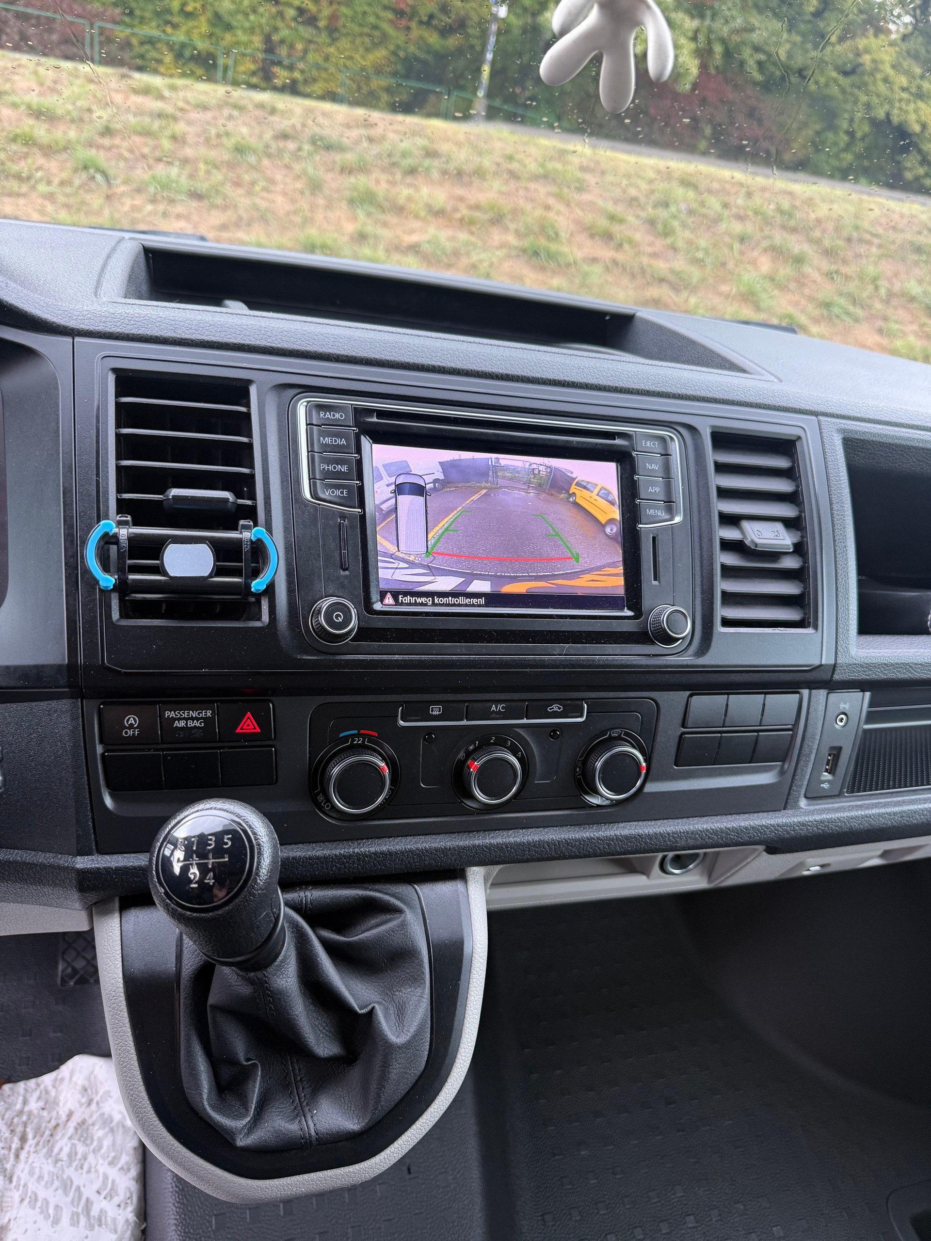 VW T6 2.0 TDI Euro 6-image-10