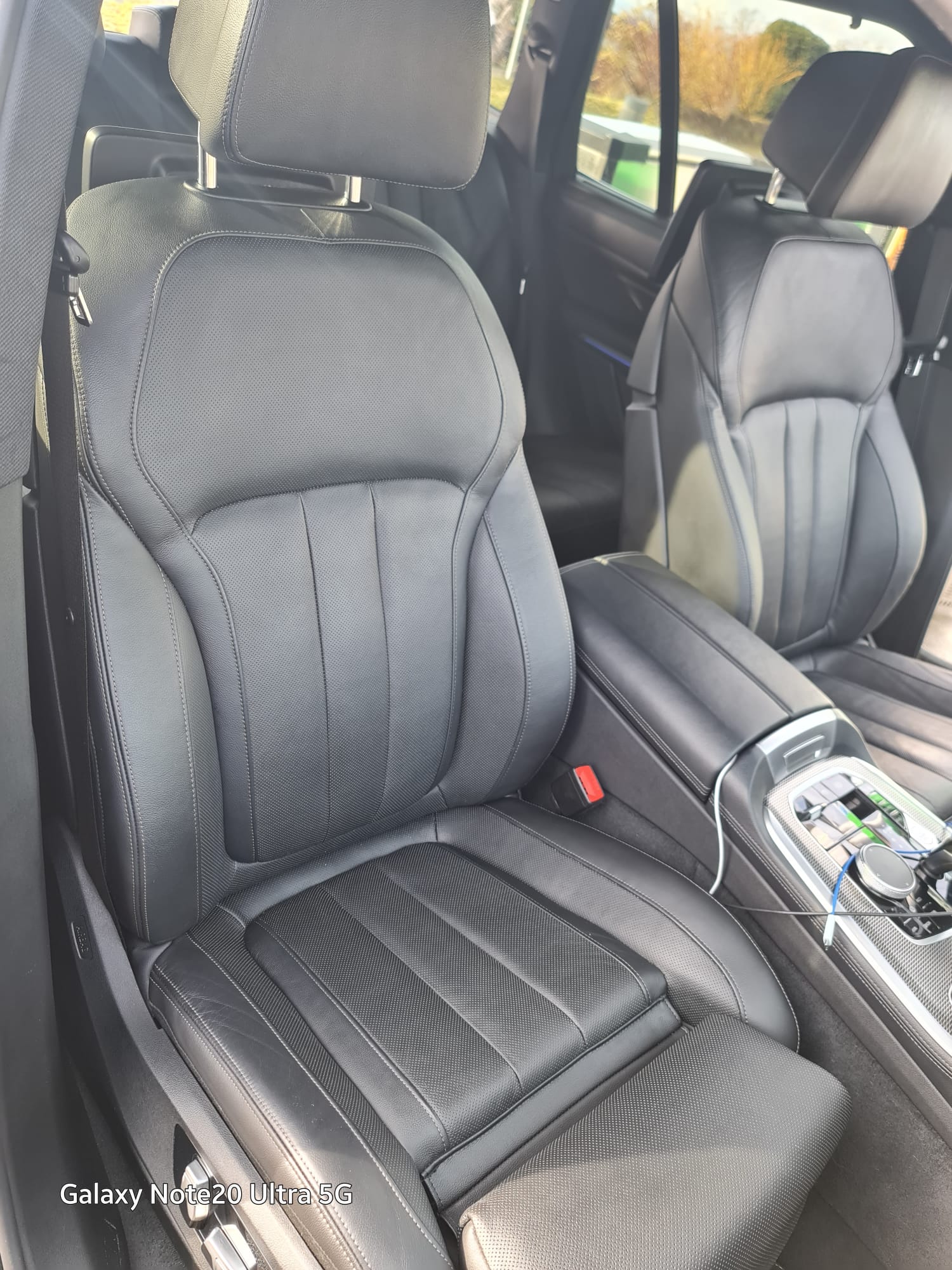 BMW 40i xDrive SAG-image-9