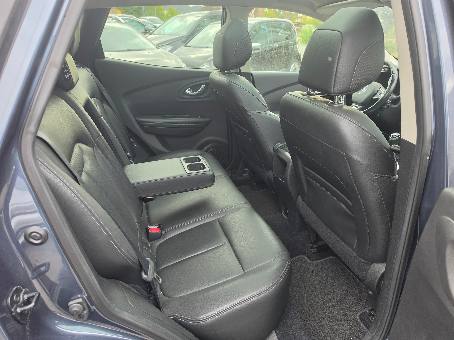 RENAULT Kadjar 1.6 dCi Intens 4x4-image-11