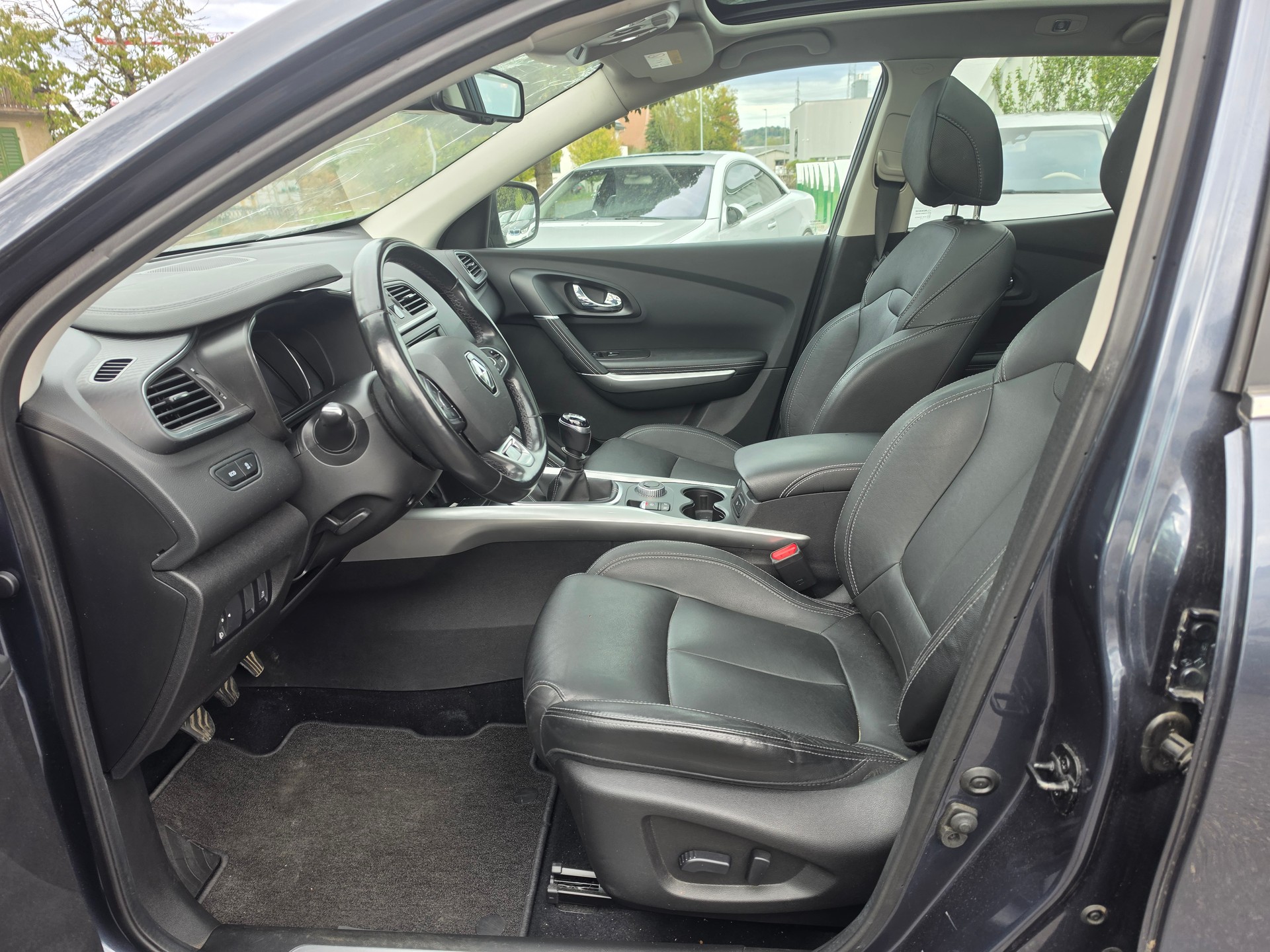 RENAULT Kadjar 1.6 dCi Intens 4x4-image-8