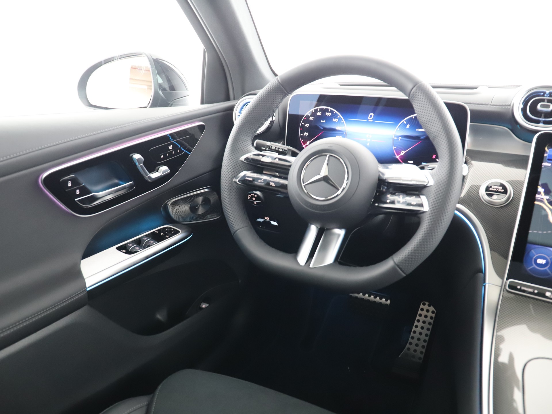 MERCEDES-BENZ GLC 220 d 4M 9G-Tronic-image-13