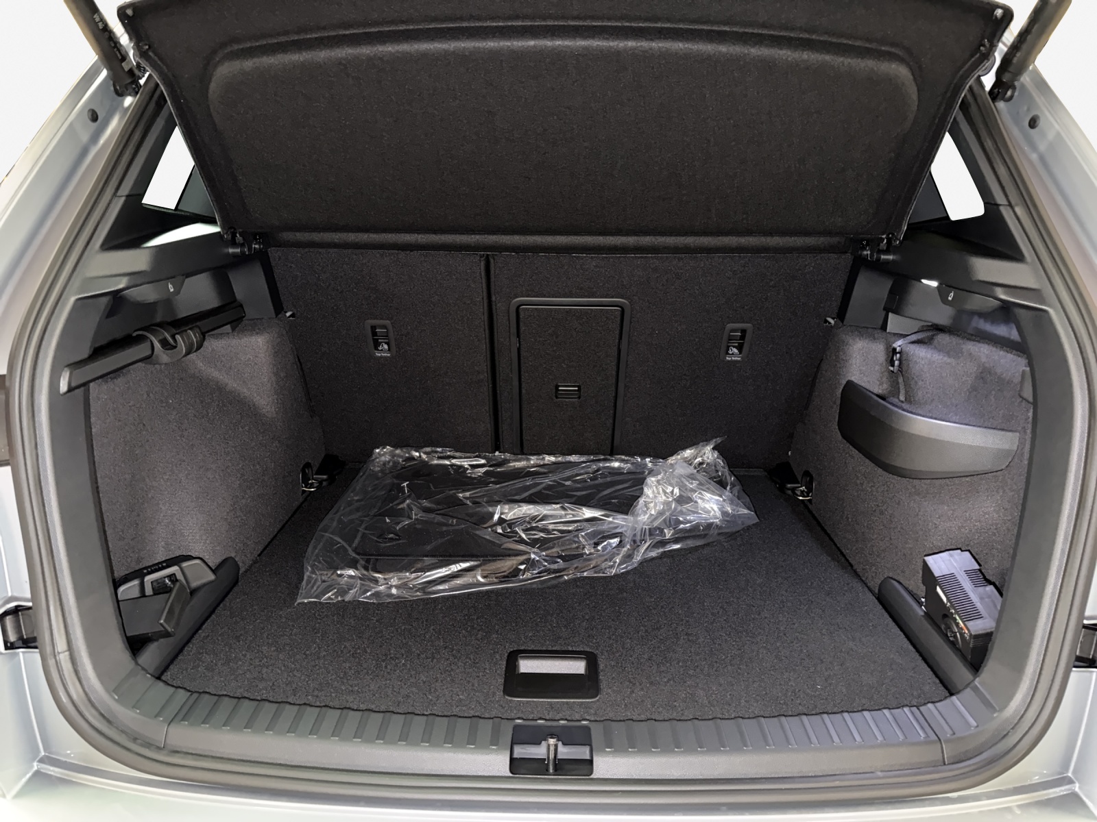 SKODA Karoq 1.5 TSI SportLine DSG-image-12