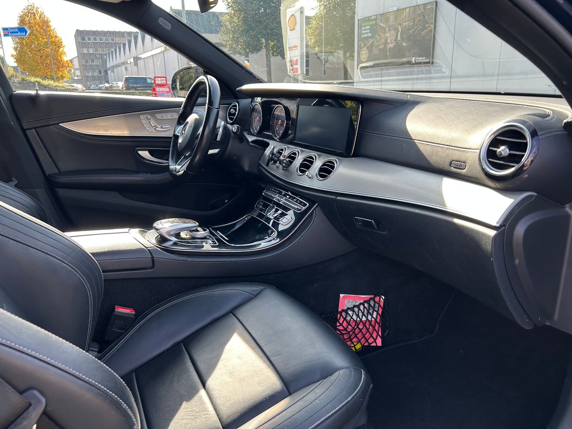 MERCEDES-BENZ E 350 AMG Line *Hagelschaden*-image-7