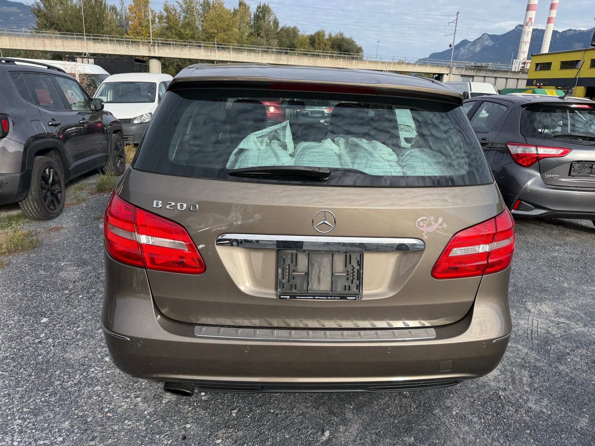 MERCEDES-BENZ B 200-image-7