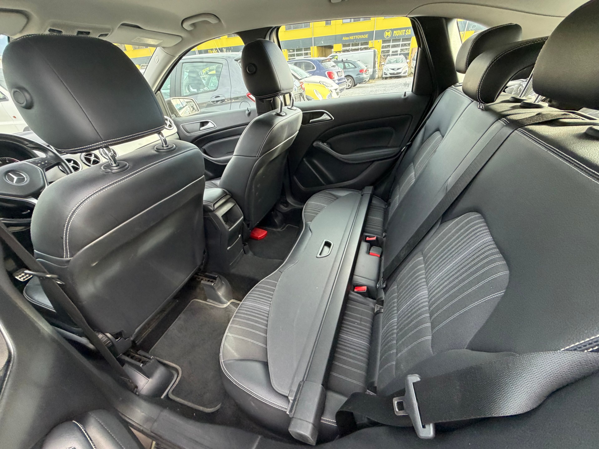 MERCEDES-BENZ B 200-image-8