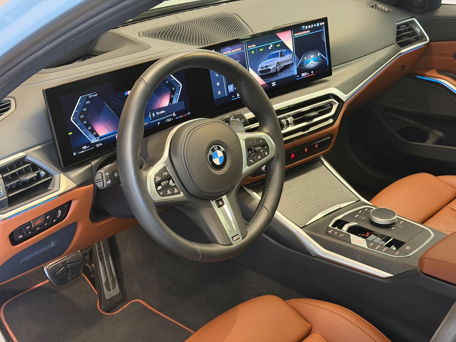 BMW M340i xDrive 48V Touring Steptronic M Sport Pro INDIVUDUAL-image-13