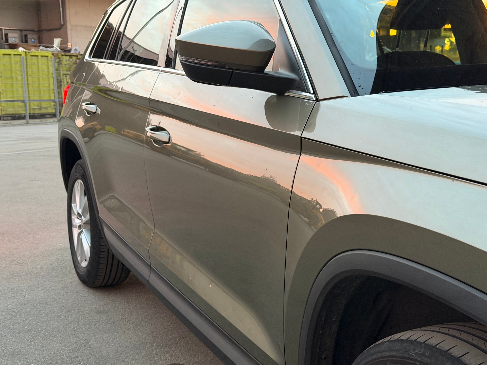 SKODA Kodiaq 2.0 TSI Ambition DSG 4x4 | 7 Plätzer-image-10