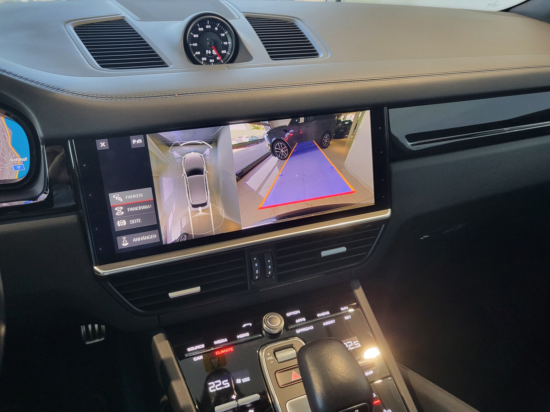 PORSCHE Cayenne S-image-9
