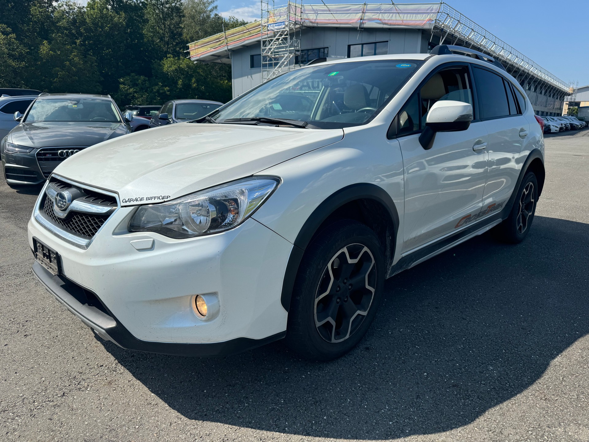 SUBARU XV 2.0 Swiss Three AWD CVT-image-0