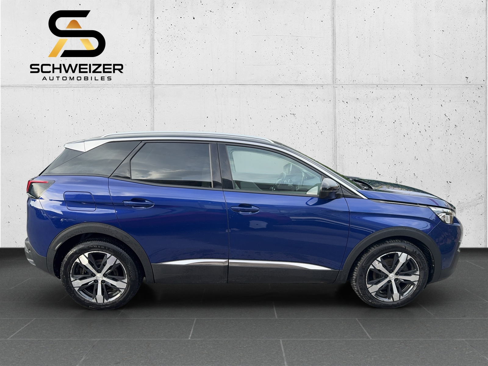 PEUGEOT 3008 1.5 BlueHDi Allure-image-4