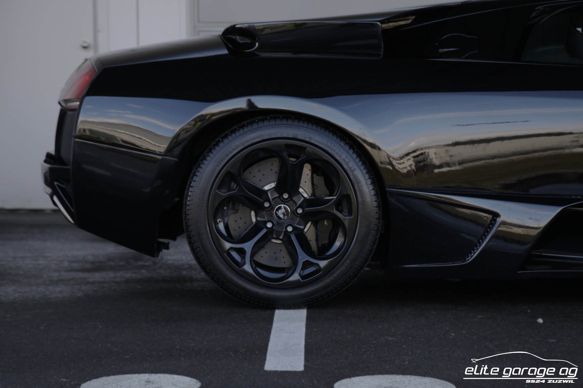 LAMBORGHINI Murciélago LP640-4 Cpé ALL BLACK-image-11